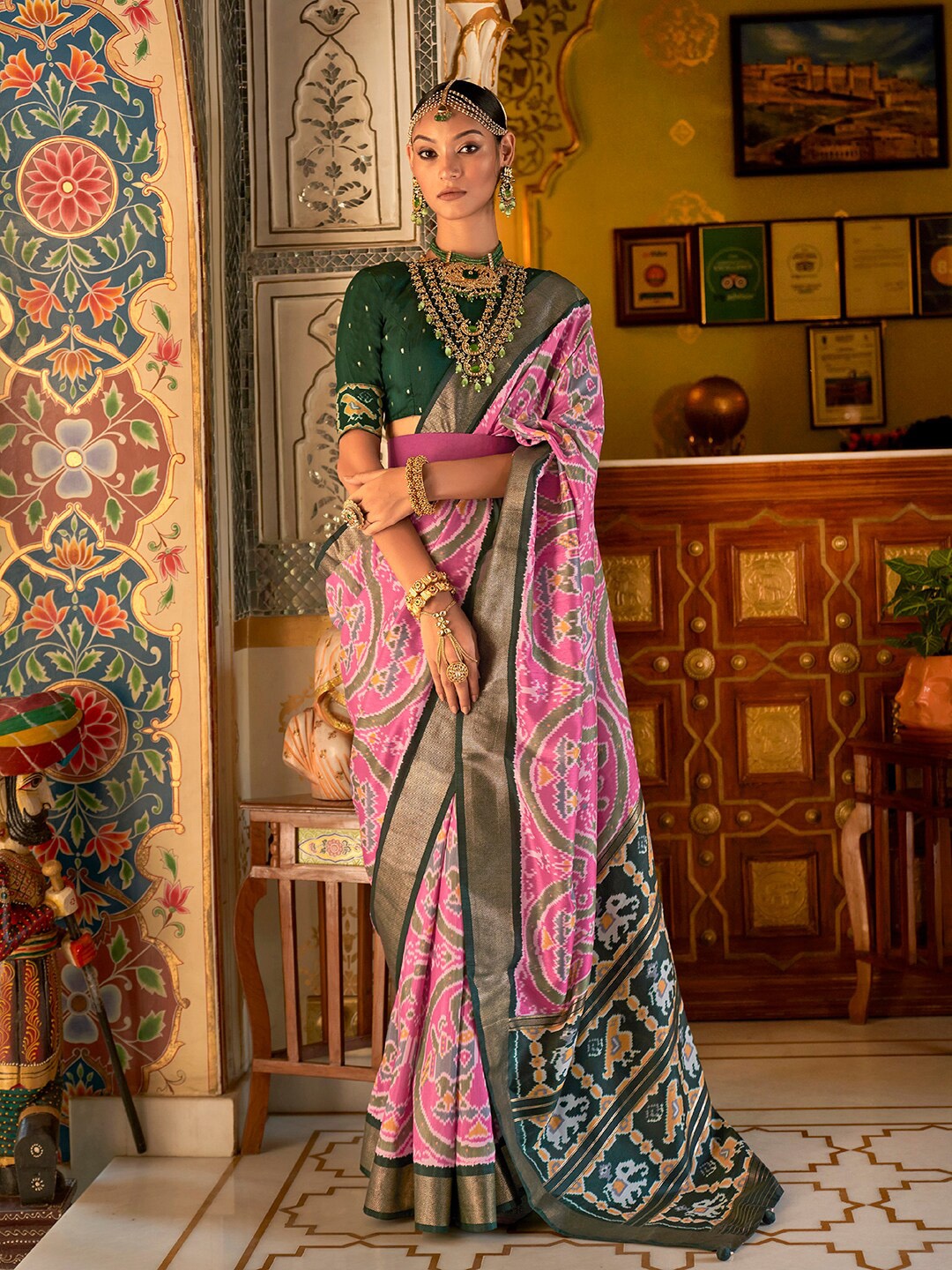 

Anouk Ethnic Motifs Woven Design Zari Patola Saree, Pink