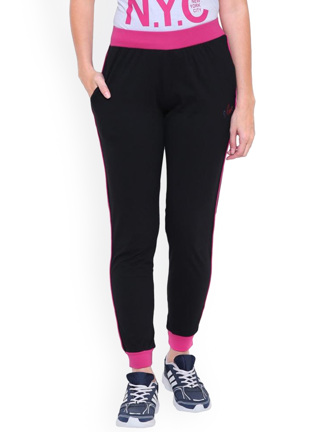 

DYCA Women Mid-Rise Cotton Slim-Fit Joggers, Black