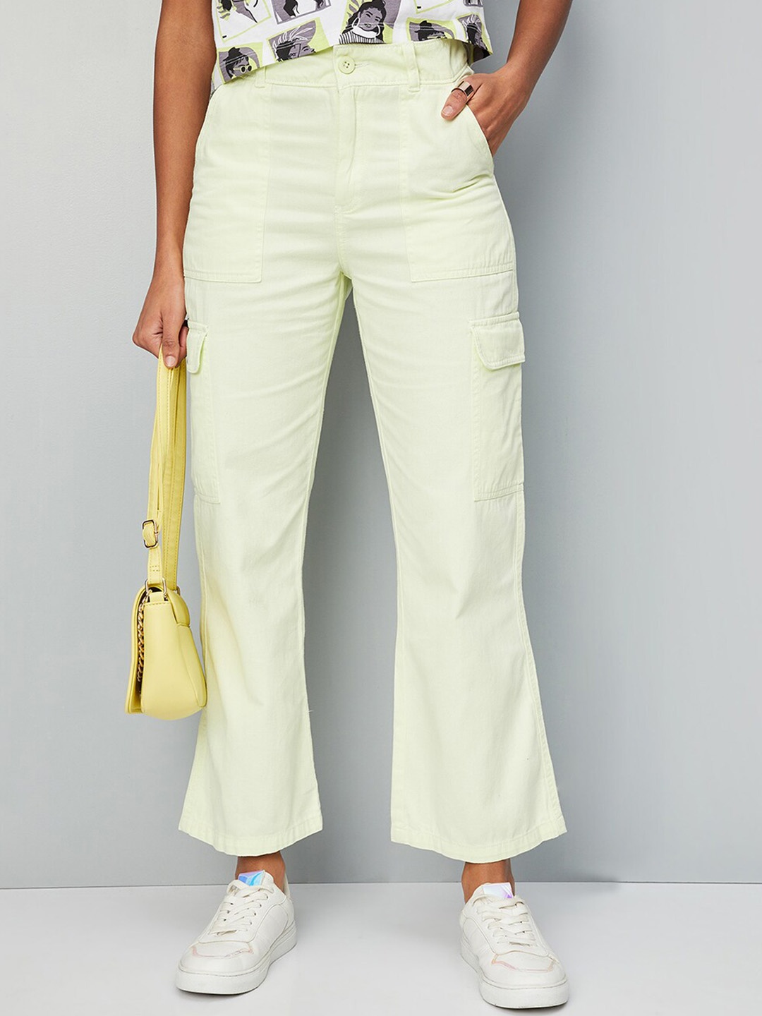 

max Women Mid Rise Regular Trousers, Lime green