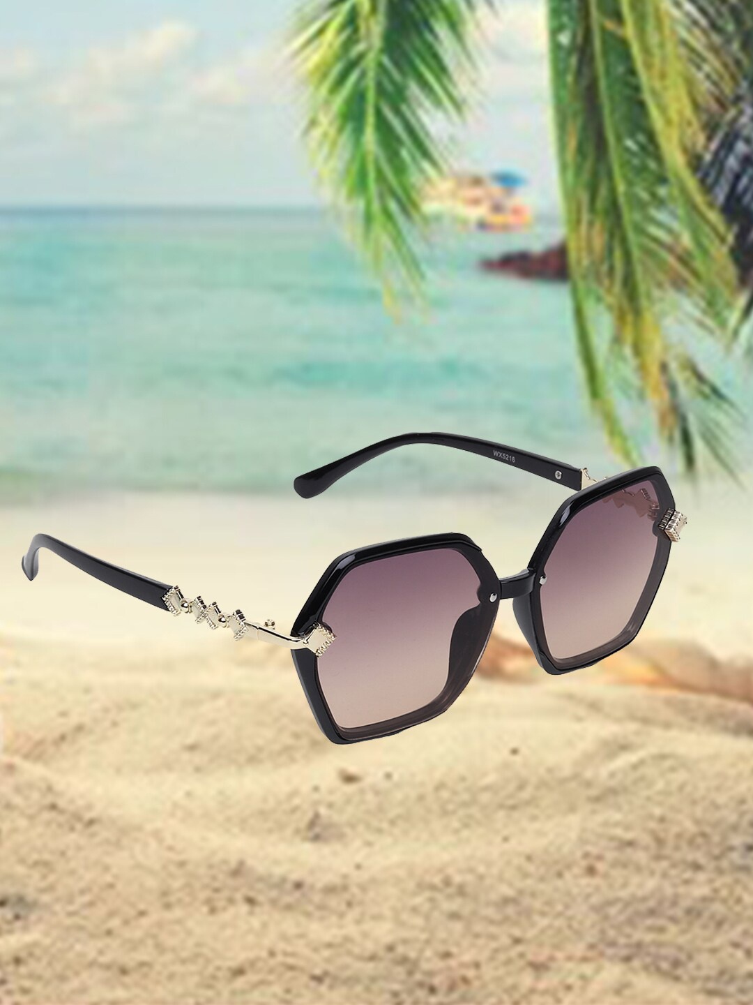 

CELEBRITY SUNGLASSES Square Sunglasses with UV Protected Lens CLSG-5216-08, Grey