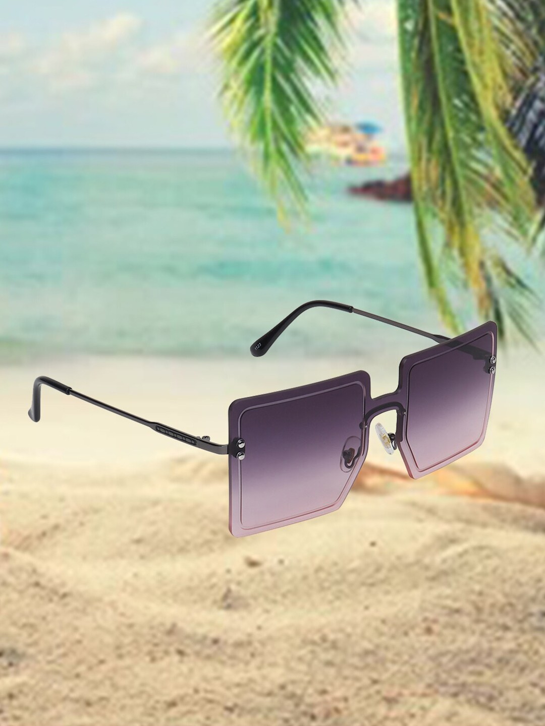 

CELEBRITY SUNGLASSES Square Sunglasses With UV Protected Lens CLSG-1123-02, Grey