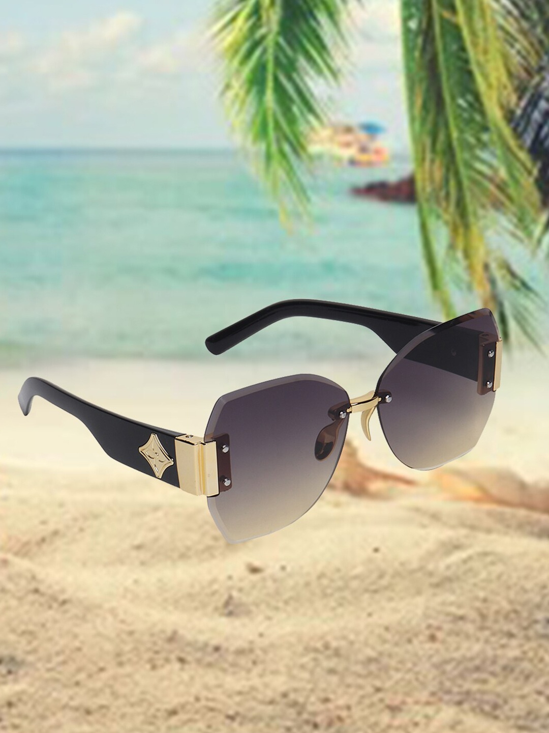 

CELEBRITY SUNGLASSES Butterfly Sunglasses With UV Protected Lens CLSG-625-03, Grey