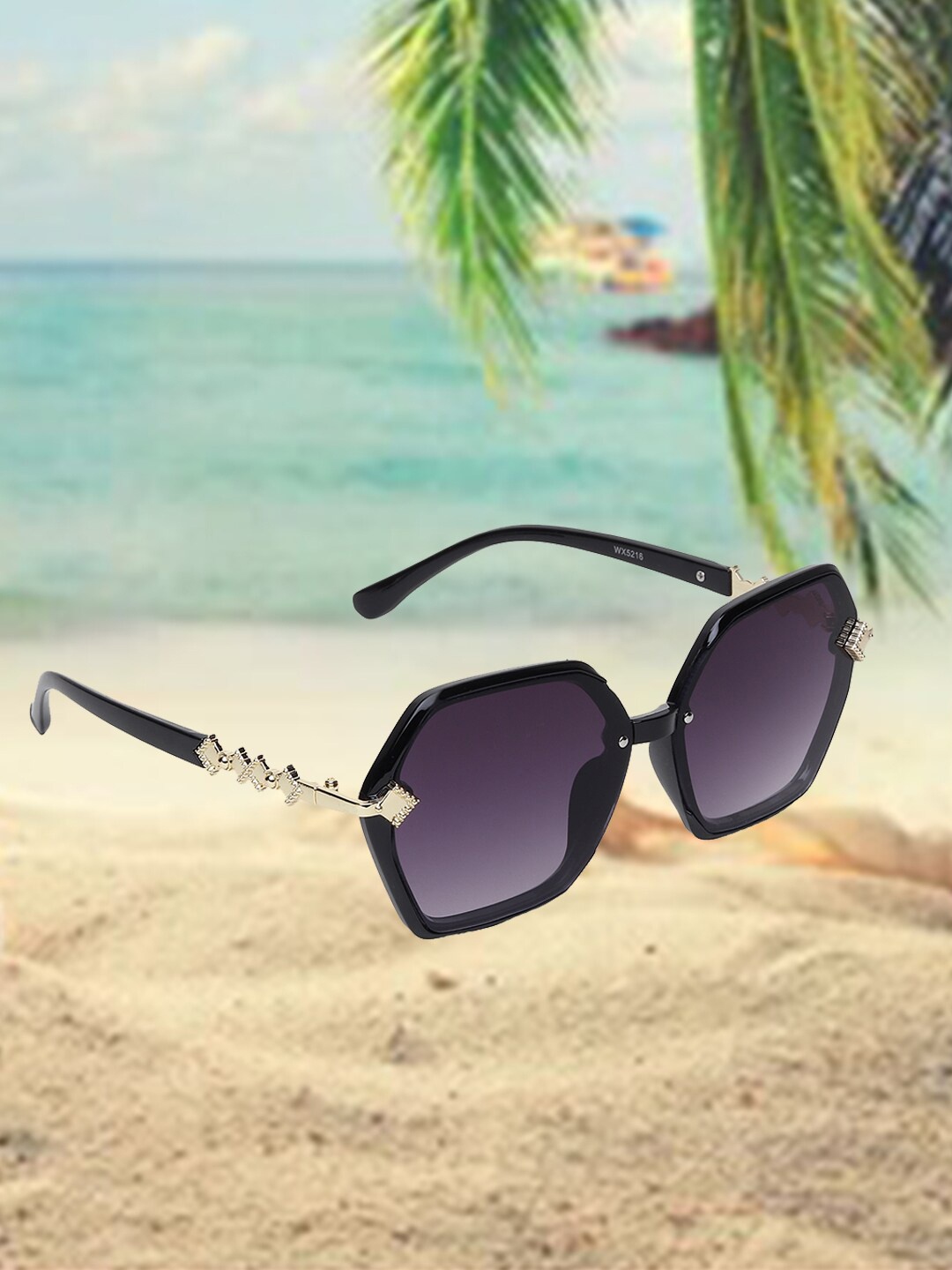 

CELEBRITY SUNGLASSES Square Sunglasses with UV Protected Lens CLSG-5216-01, Black