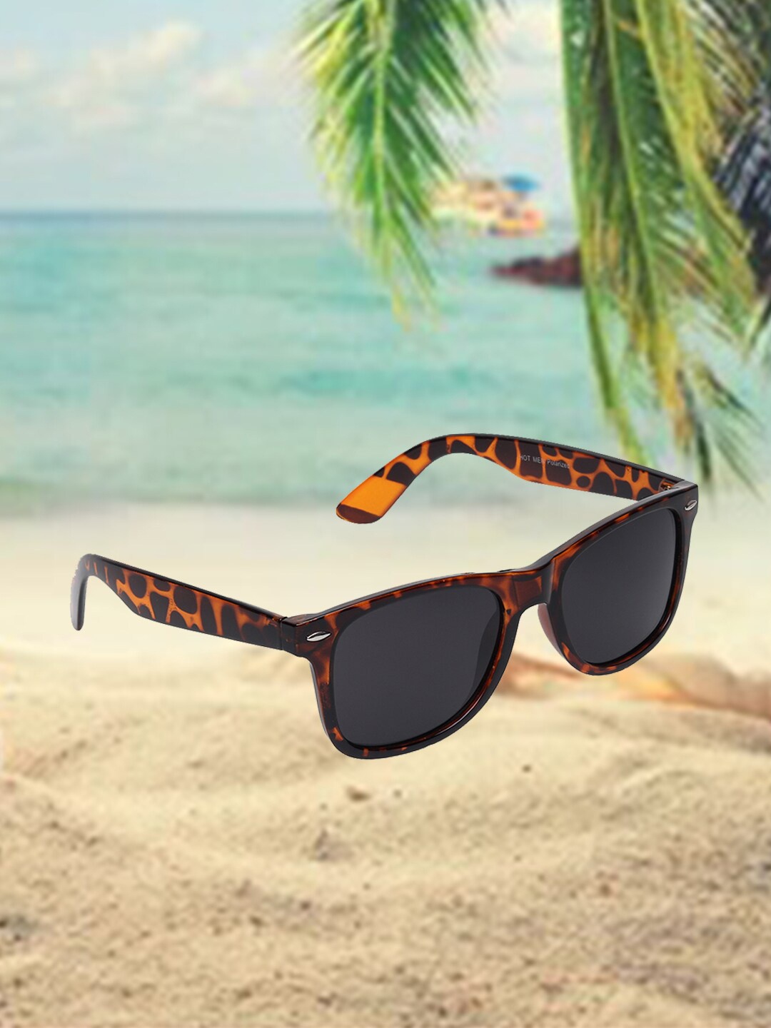 

CELEBRITY SUNGLASSES Lens & Wayfarer Sunglasses With UV Protected Lens CLSG-2140-04, Brown