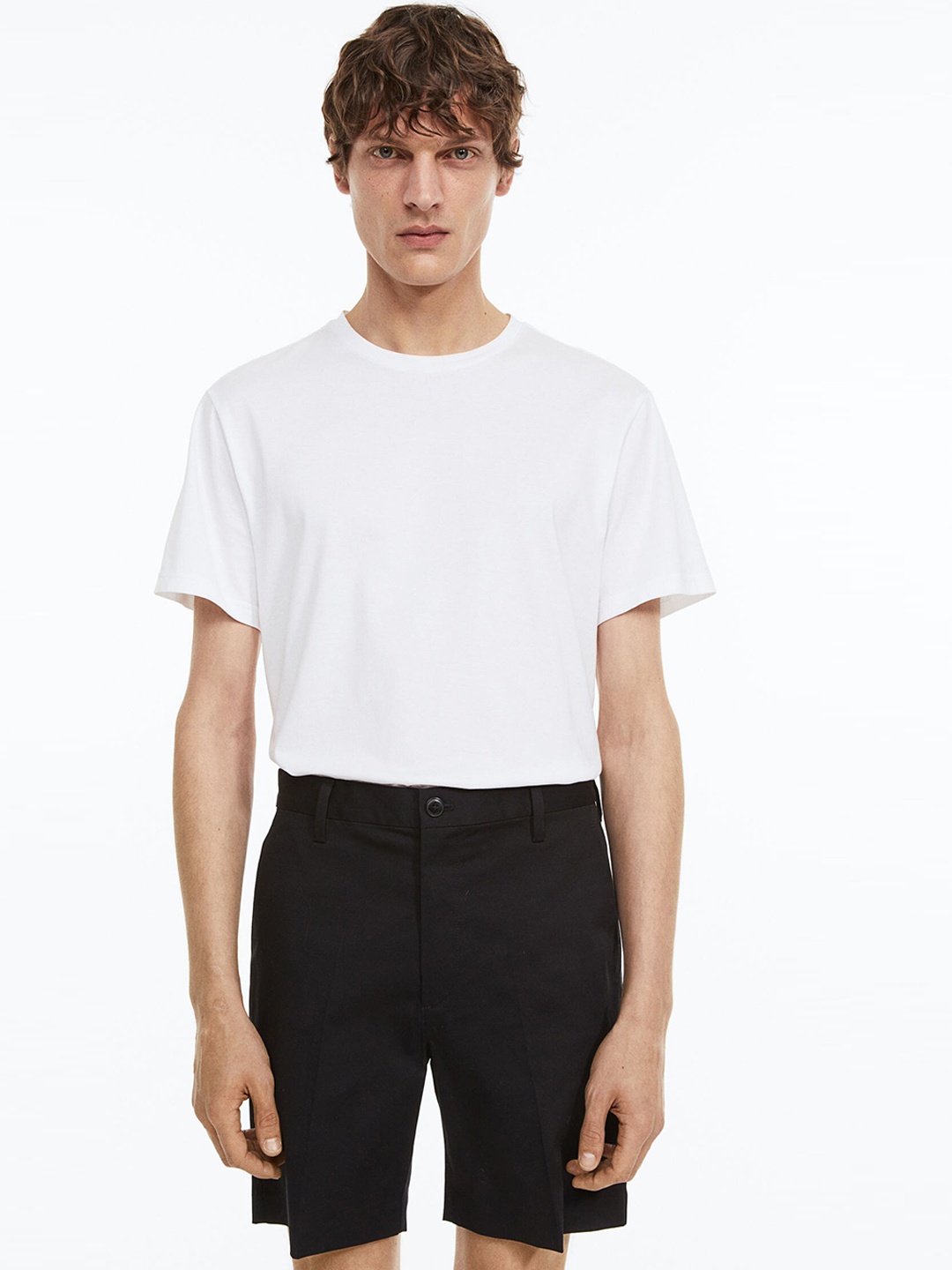

H&M Men Regular Fit Chino shorts, Black