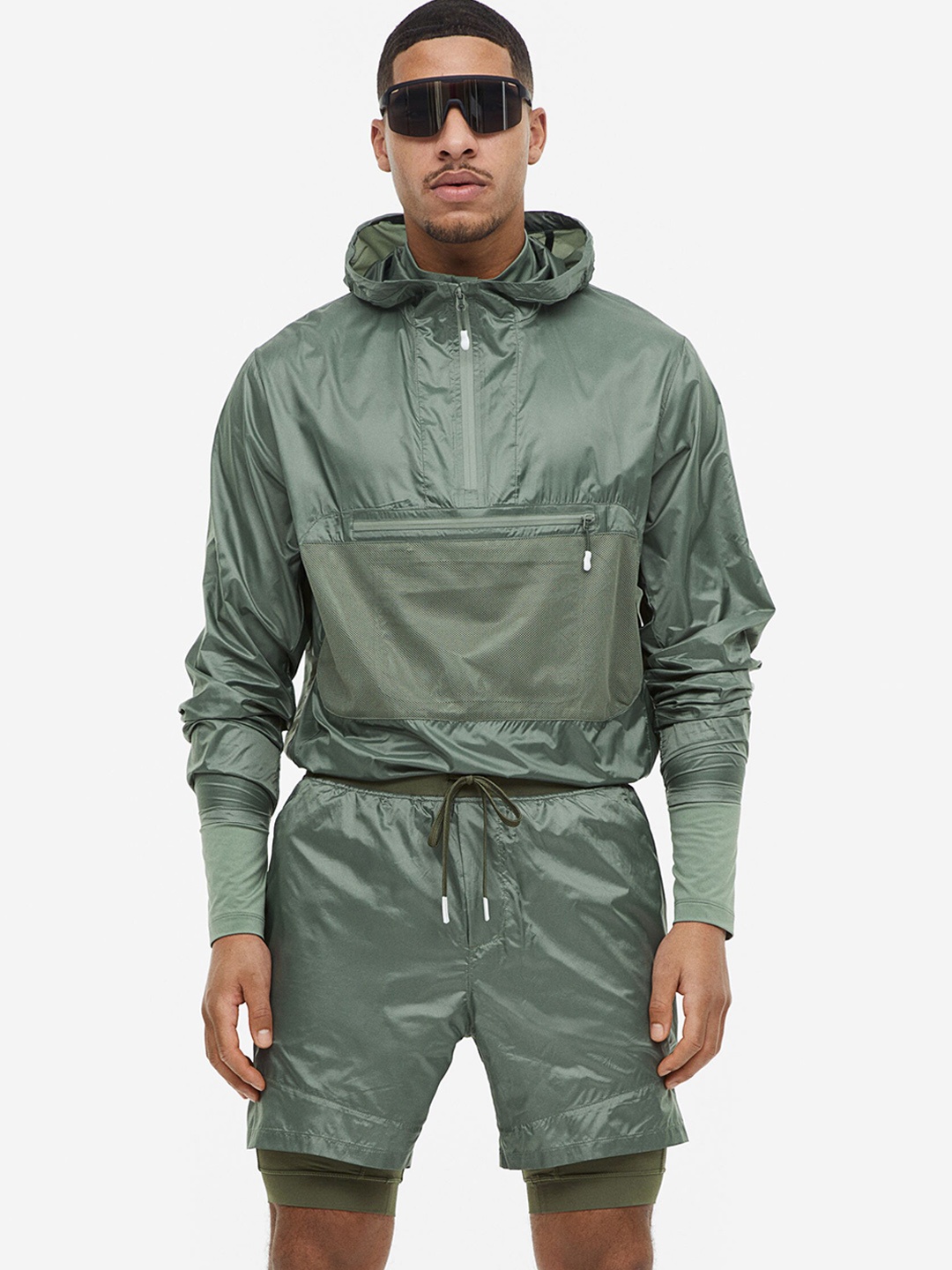

H&M Men Windproof double-Layered Running Shorts, Olive