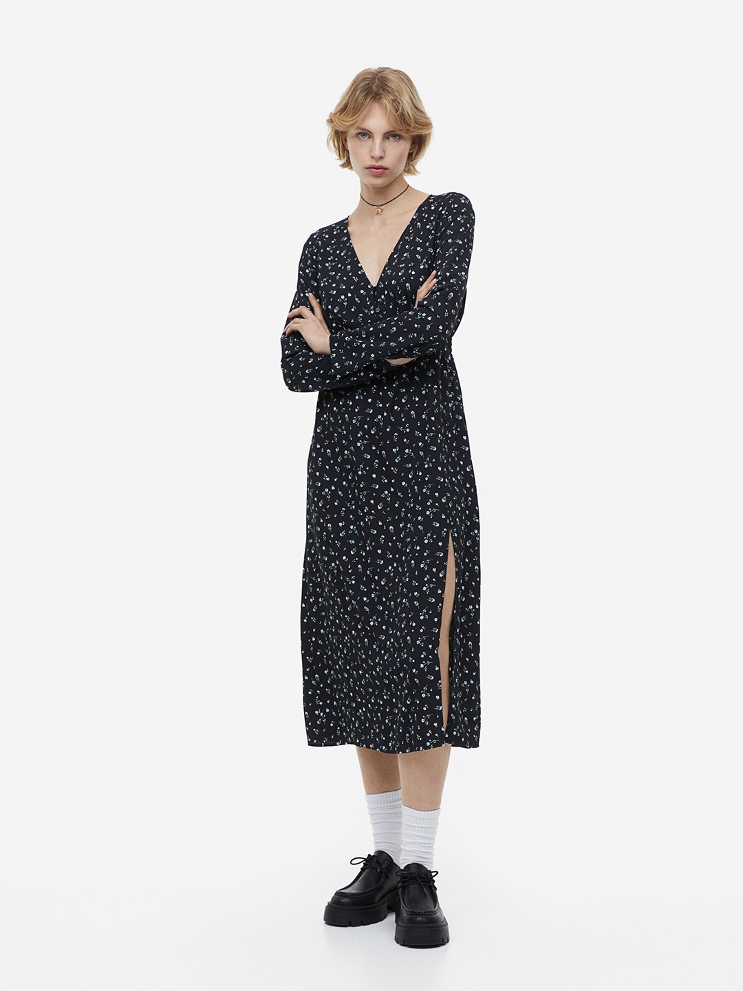 

H&M Women Button-Front Crepe Dress, Black