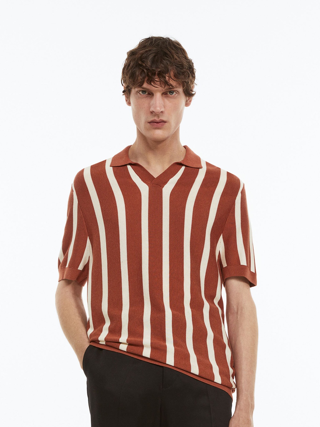 

H&M Men Regular Fit Fine-Knit Cotton Polo Shirt, Brown