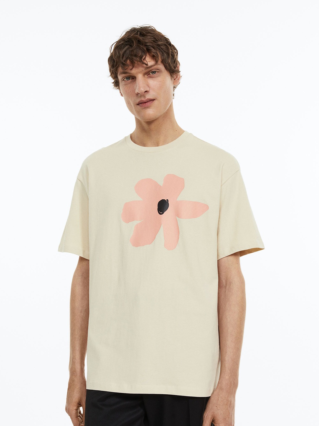 

H&M Men Relaxed Fit Printed T-Shirt, Beige