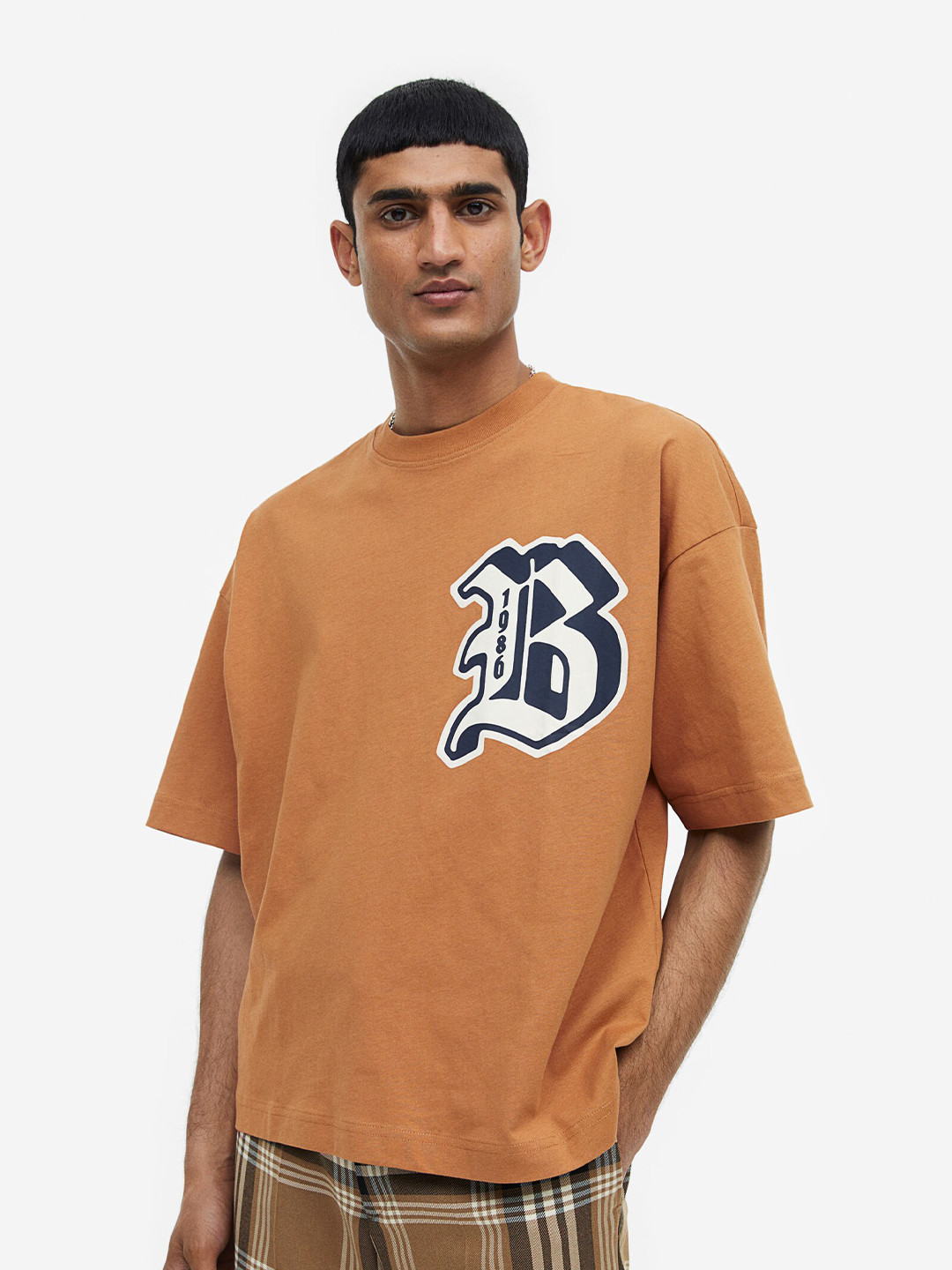 

H&M Men Oversized Fit Printed T-Shirt, Brown