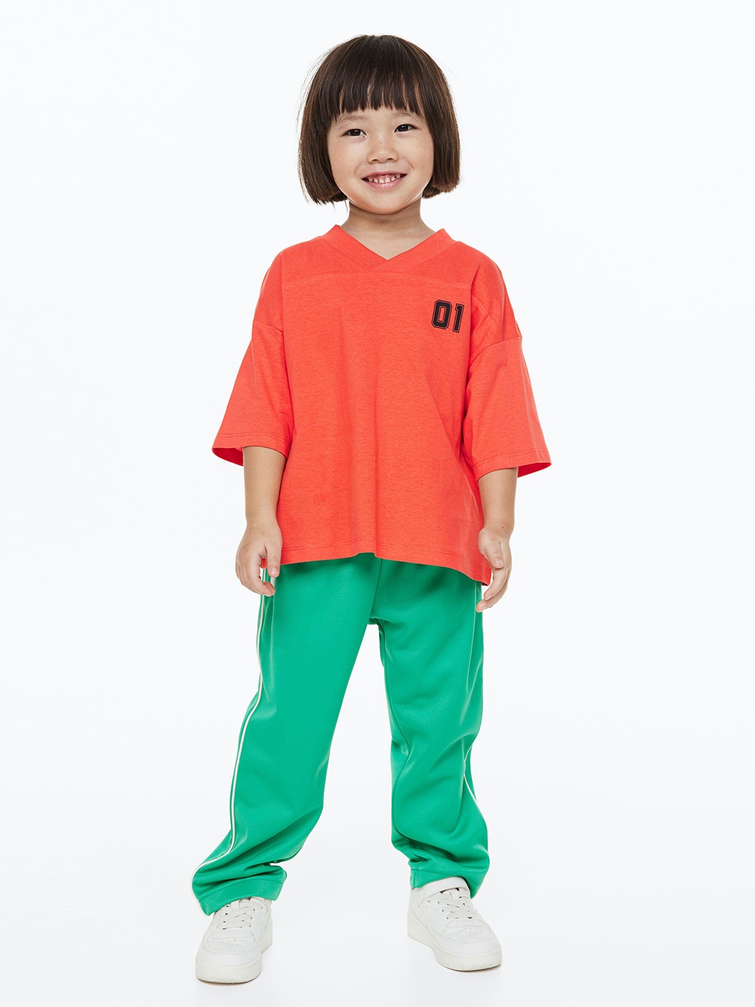 

H&M Boys Oversized V-Neck T-Shirt, Red