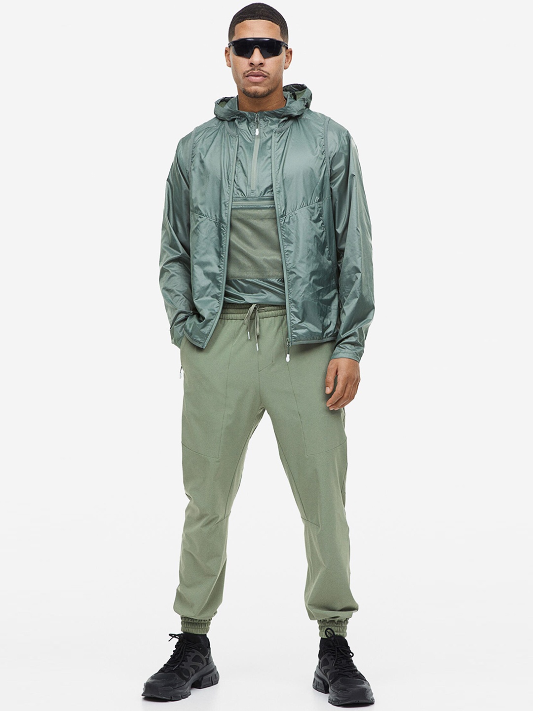 

H&M Men DryMove Track Pants, Olive