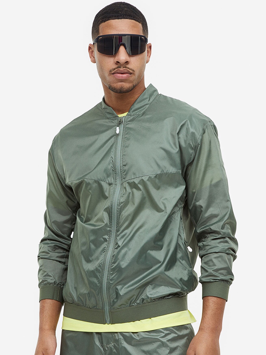 H&M Men Lightweight Running Jacket, Olive