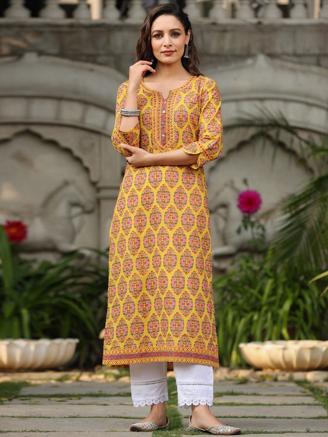 

Rain & Rainbow Women Ethnic Motifs Printed Pure Cotton Kurta, Mustard
