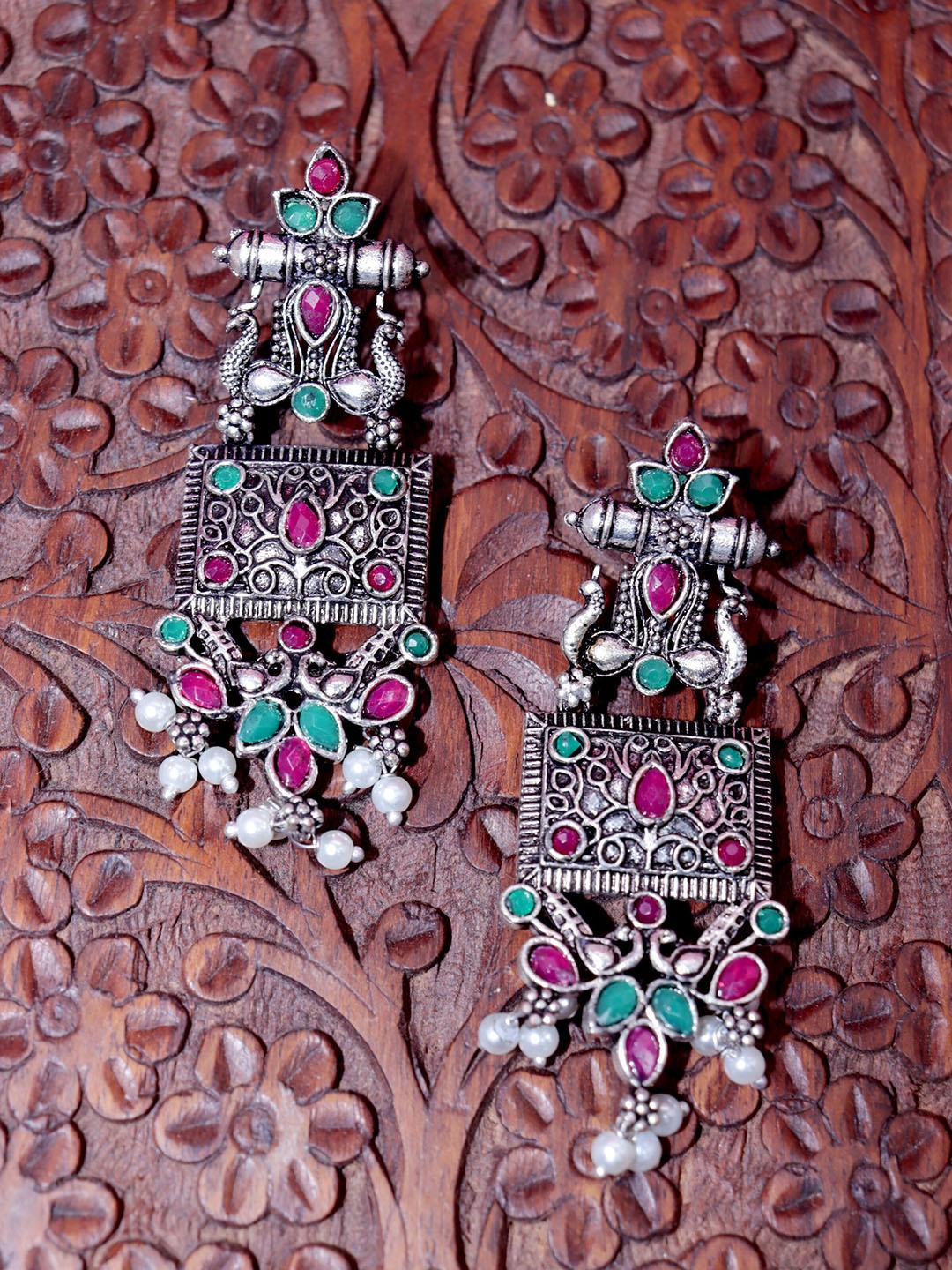 

VAGHBHATT Silver-Plated Square Drop Earrings, Red