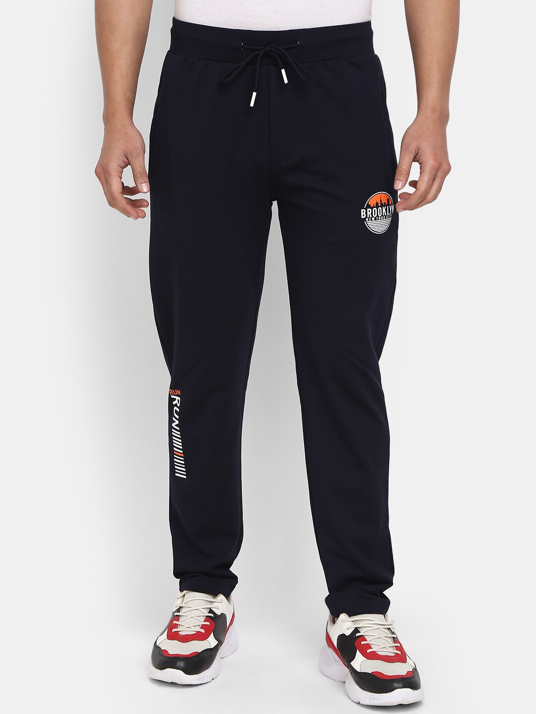

V-Mart Men Mid-Rise Cotton Track Pants, Navy blue