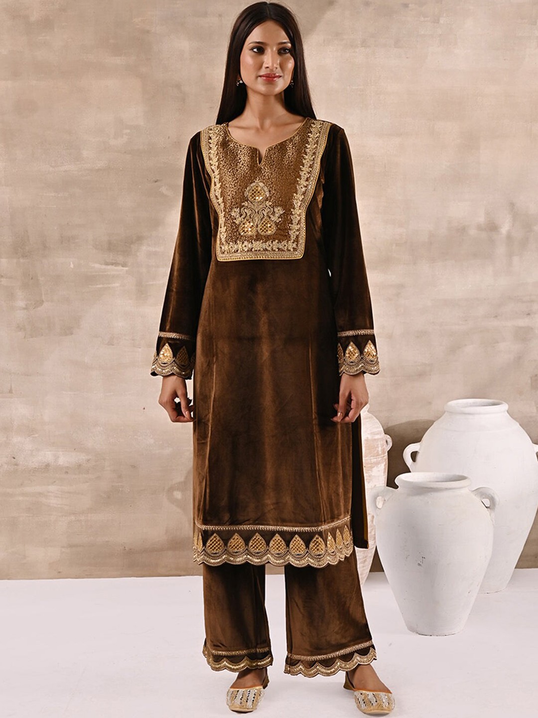 

Lakshita Women Ethnic Motifs Embroidered Velvet Kurta with Palazzos, Brown