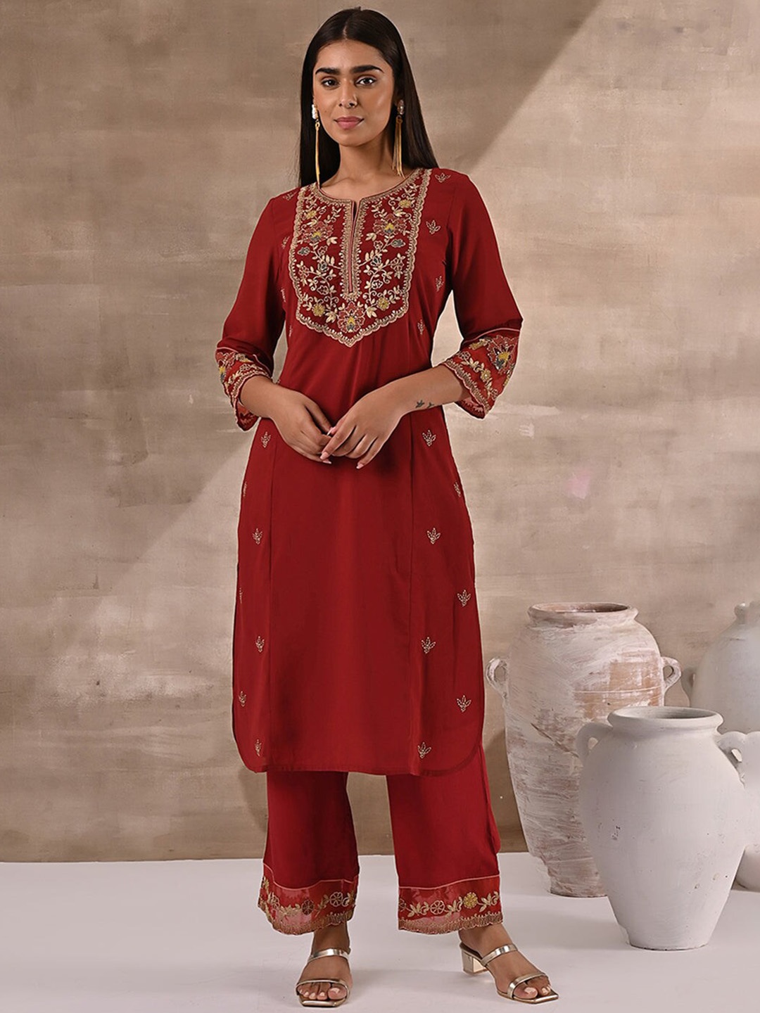 

Lakshita Women Floral Embroidered Beads and Stones Kurta with Palazzos, Red