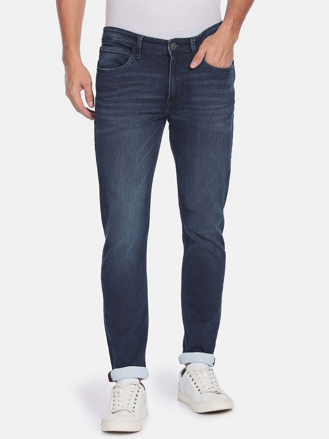 

Arrow Sport Men Slim Fit Light Fade Cotton Jeans, Blue