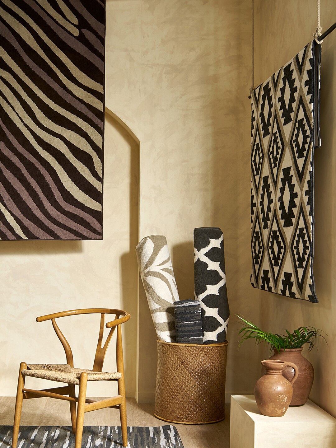 

MYTRIDENT Brown Beige Geometric Printed Runner