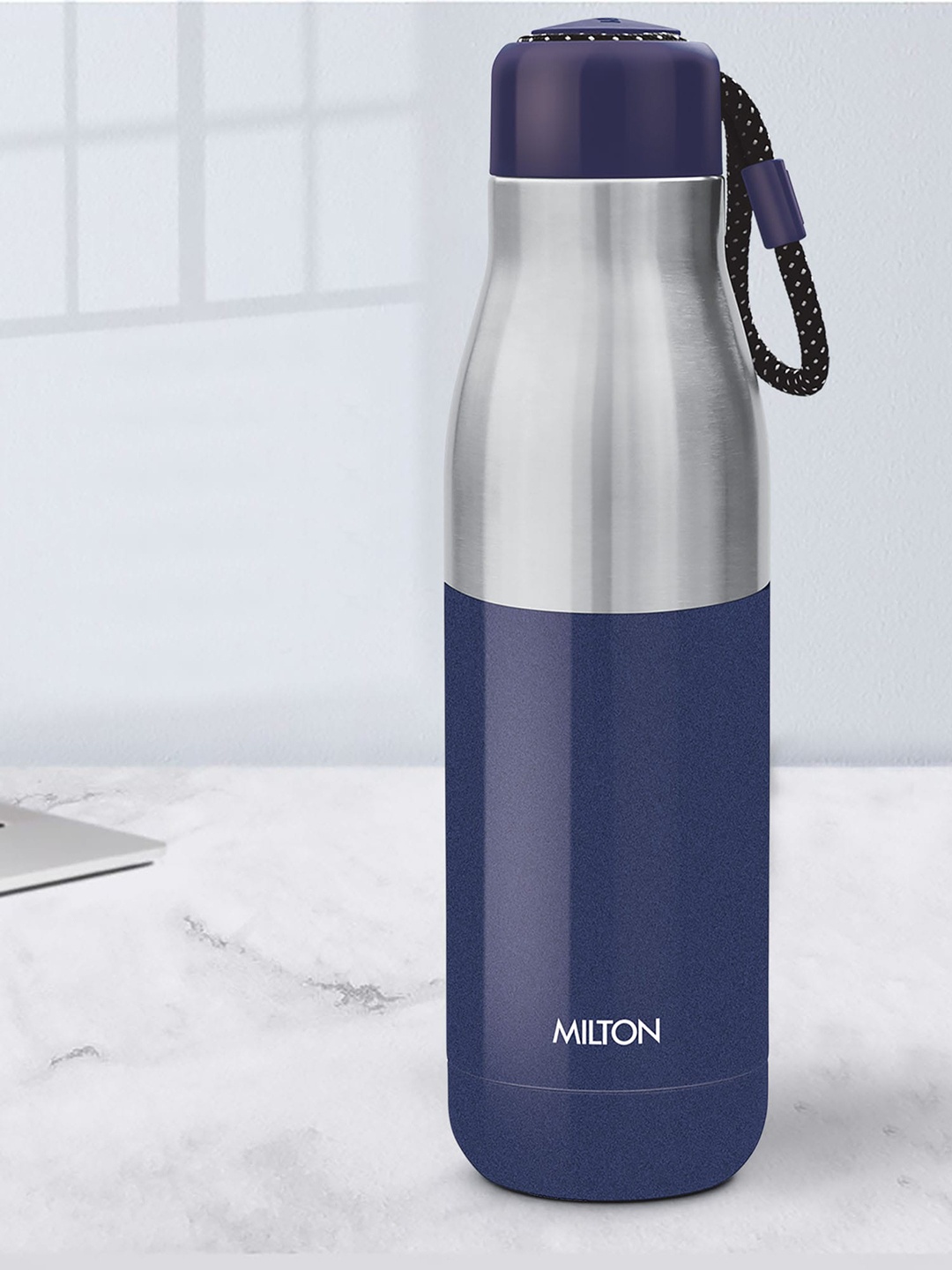 

Milton Eminent 800 Purple Thermosteel Hot and Cold Water Bottle 747 ml