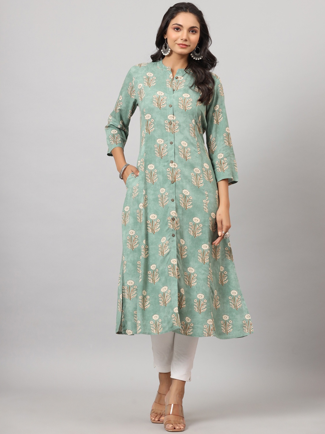 

Juniper Women Floral Printed A-Line Kurta, Green