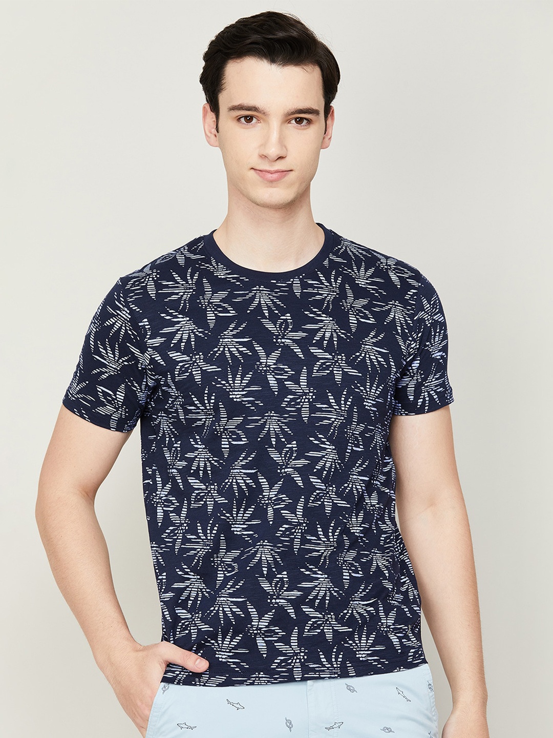 

CODE by Lifestyle Men Floral Printed T-shirt, Navy blue