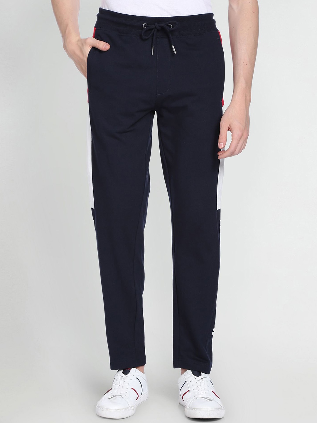 

U.S. Polo Assn. Denim Co. Men Colourblocked Straight-Fit Track Pants, Blue