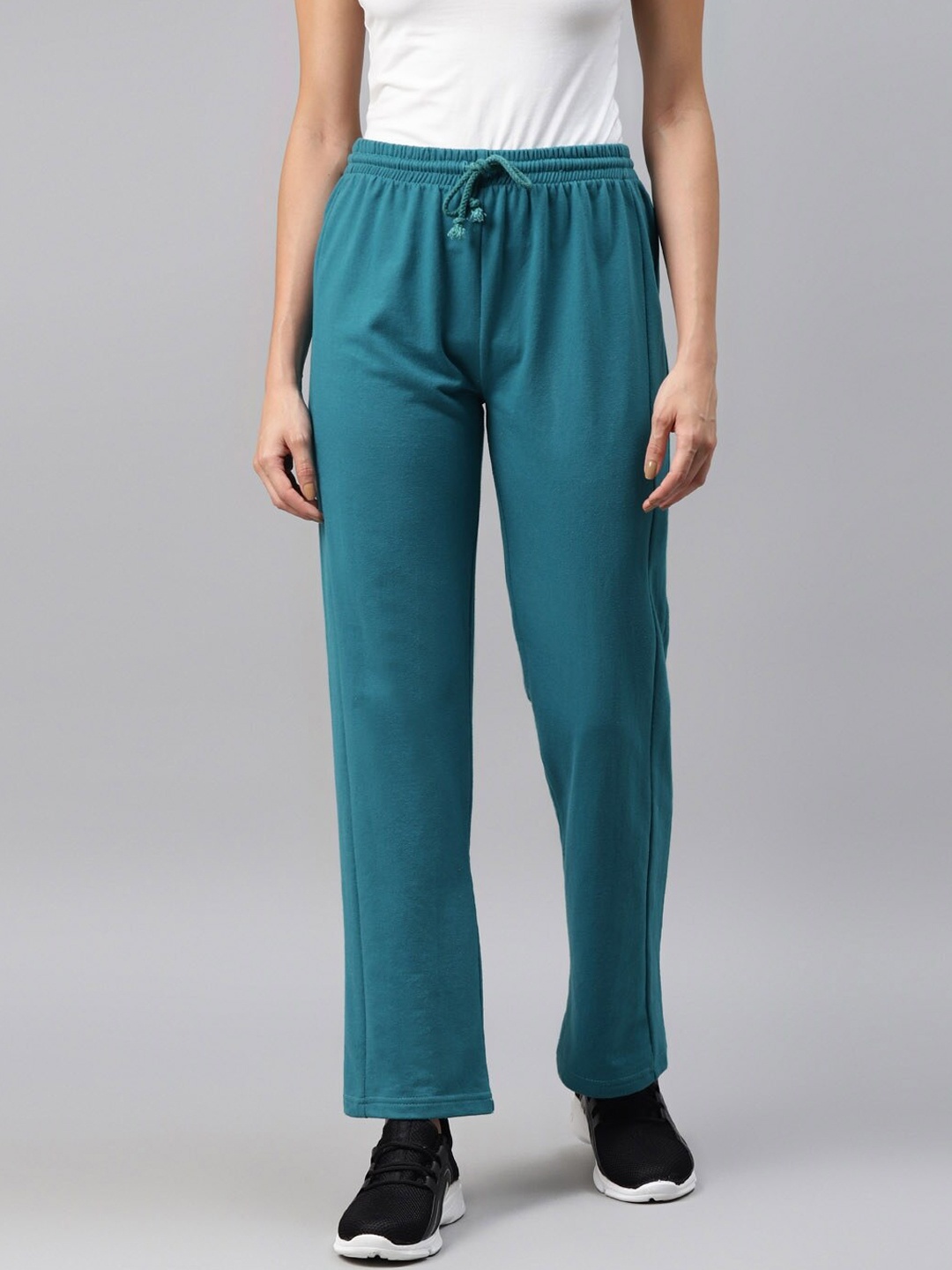 

Laabha Women Anti-Odour Regular Fit Track Pants, Turquoise blue