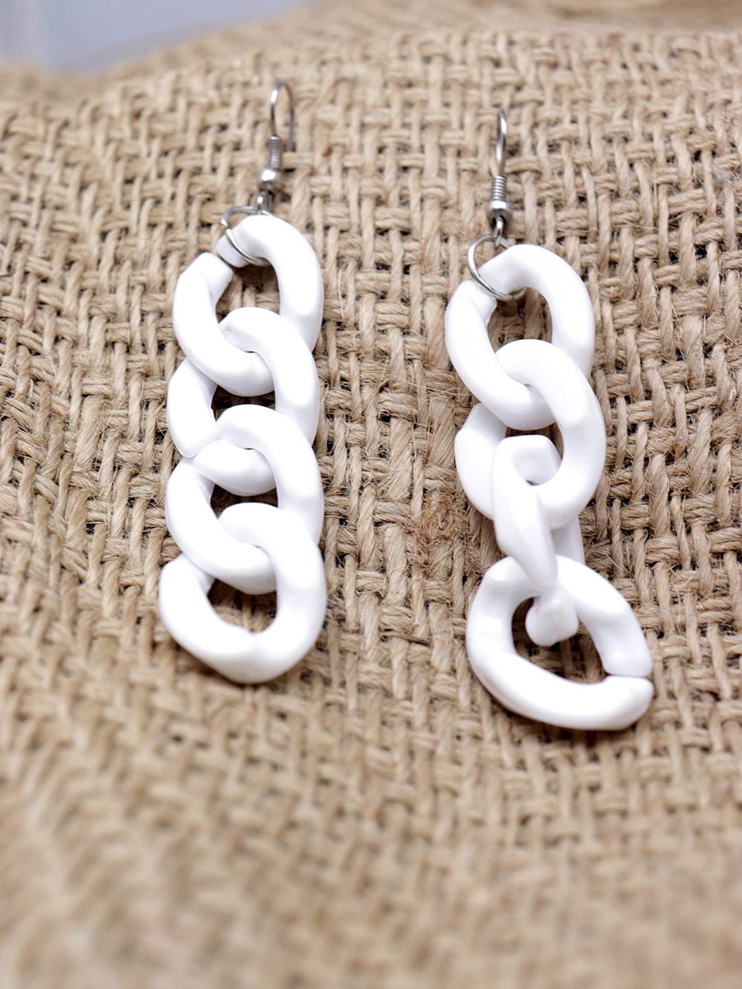 

VAGHBHATT Women Square Studs Earrings, White