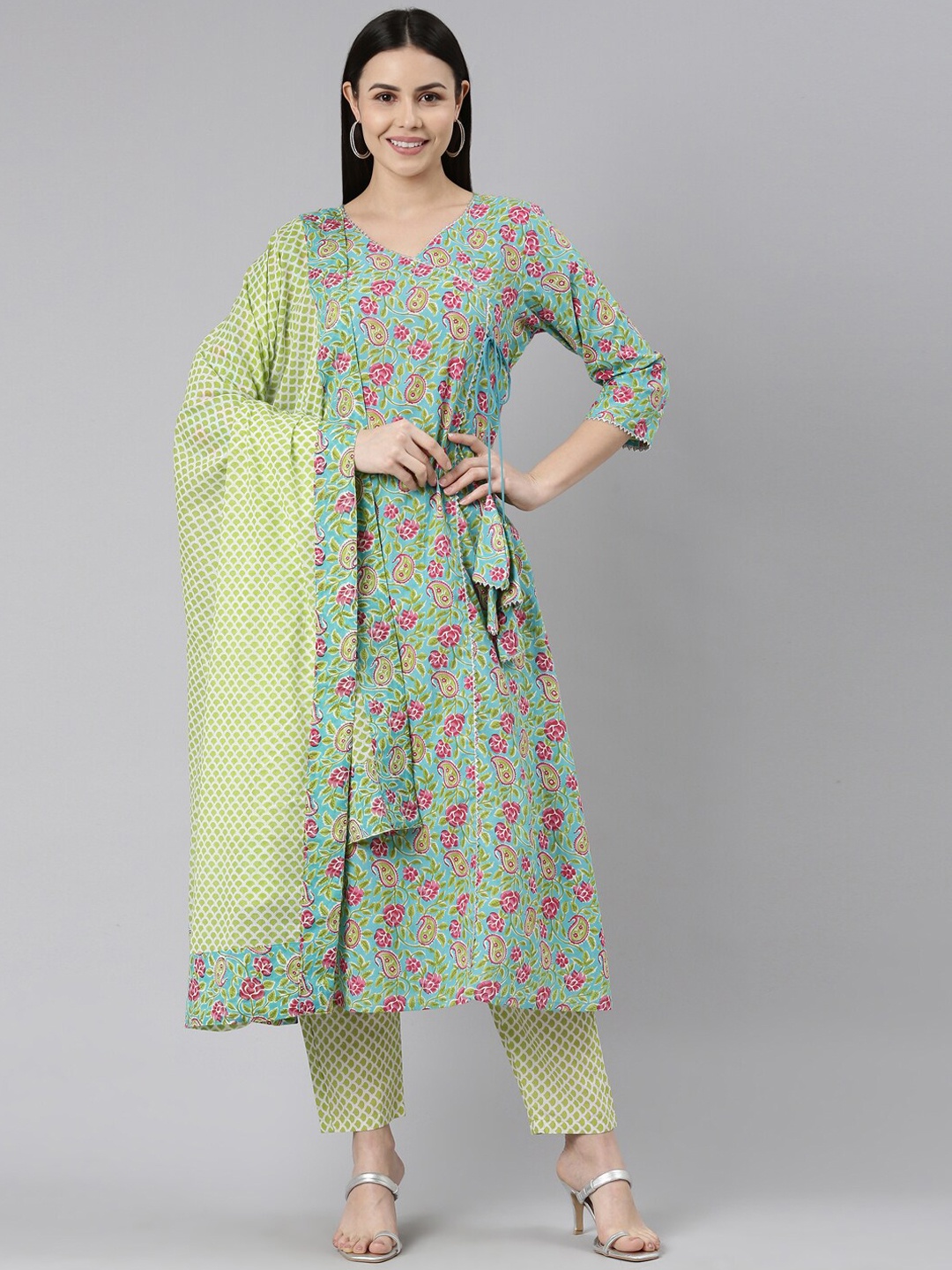 

ERISHA Floral Printed Angrakha Gotta Patti Pure Cotton Kurta with Trousers & Dupatta, Green