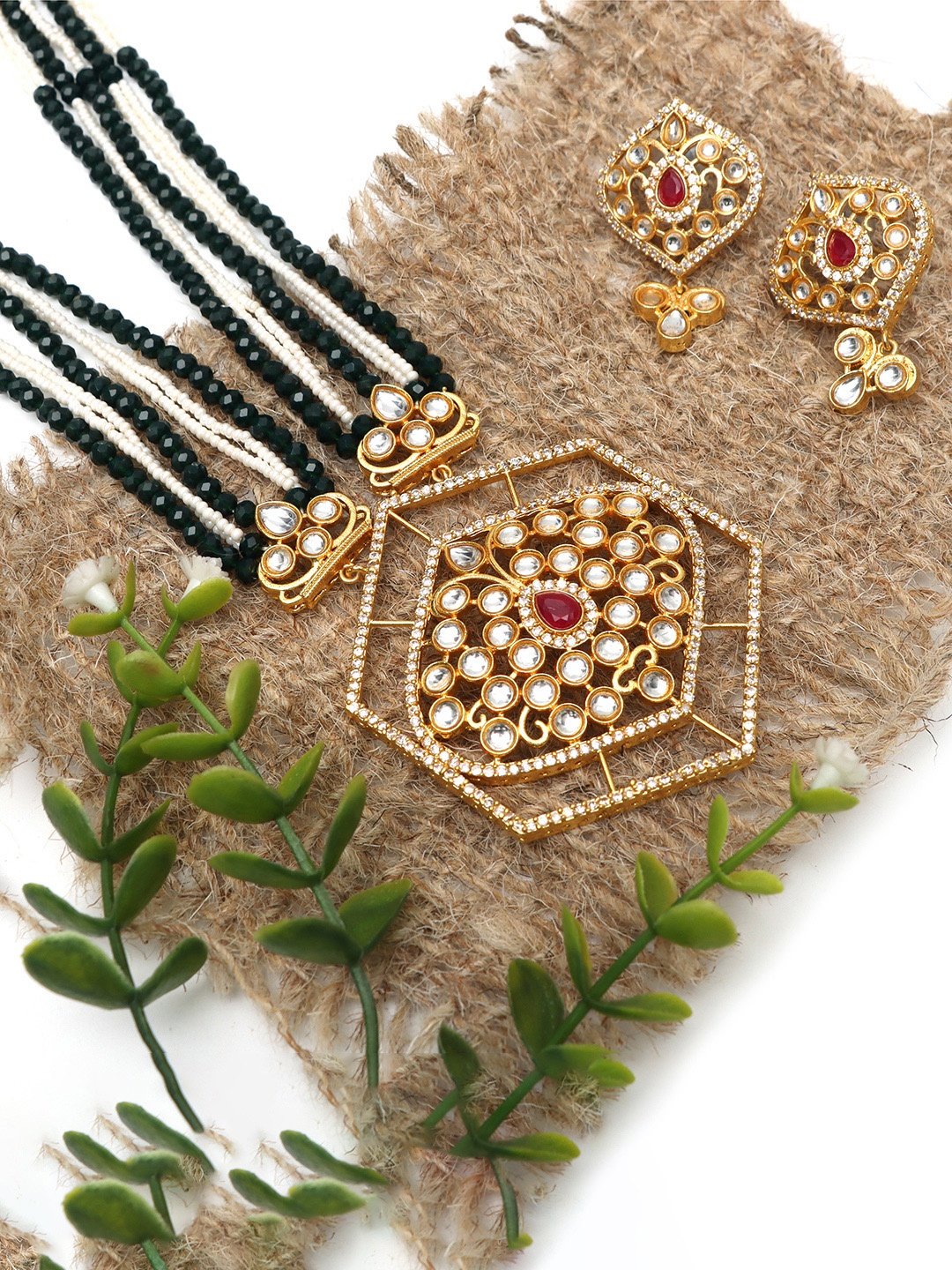 

Ozanoo Gold-Plated AD Studded Long Jaipuri Kundan Jewellery Set, Green