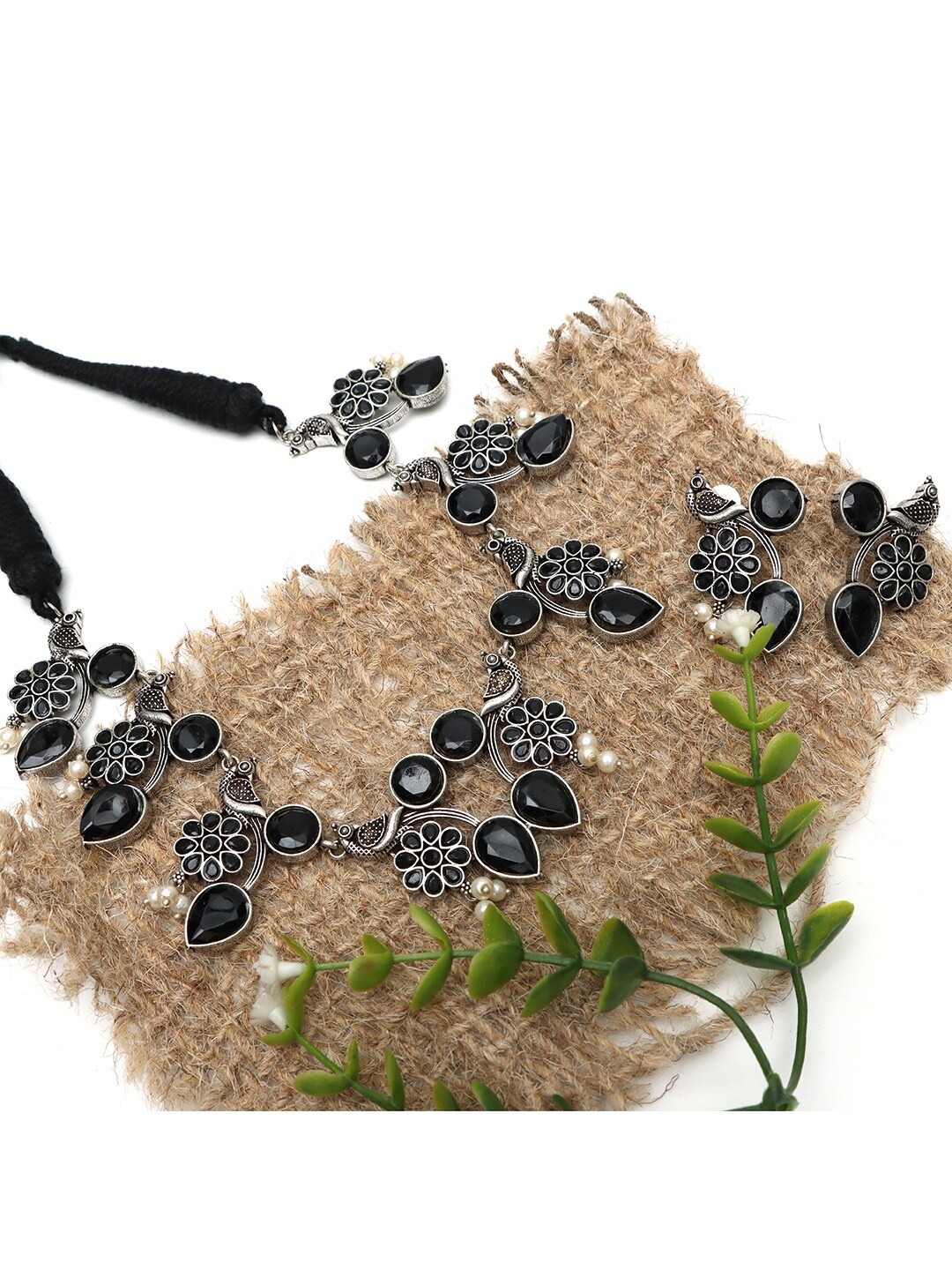 

Ozanoo Black Brass Silver-Plated Oxidised Necklace & Earrings Set