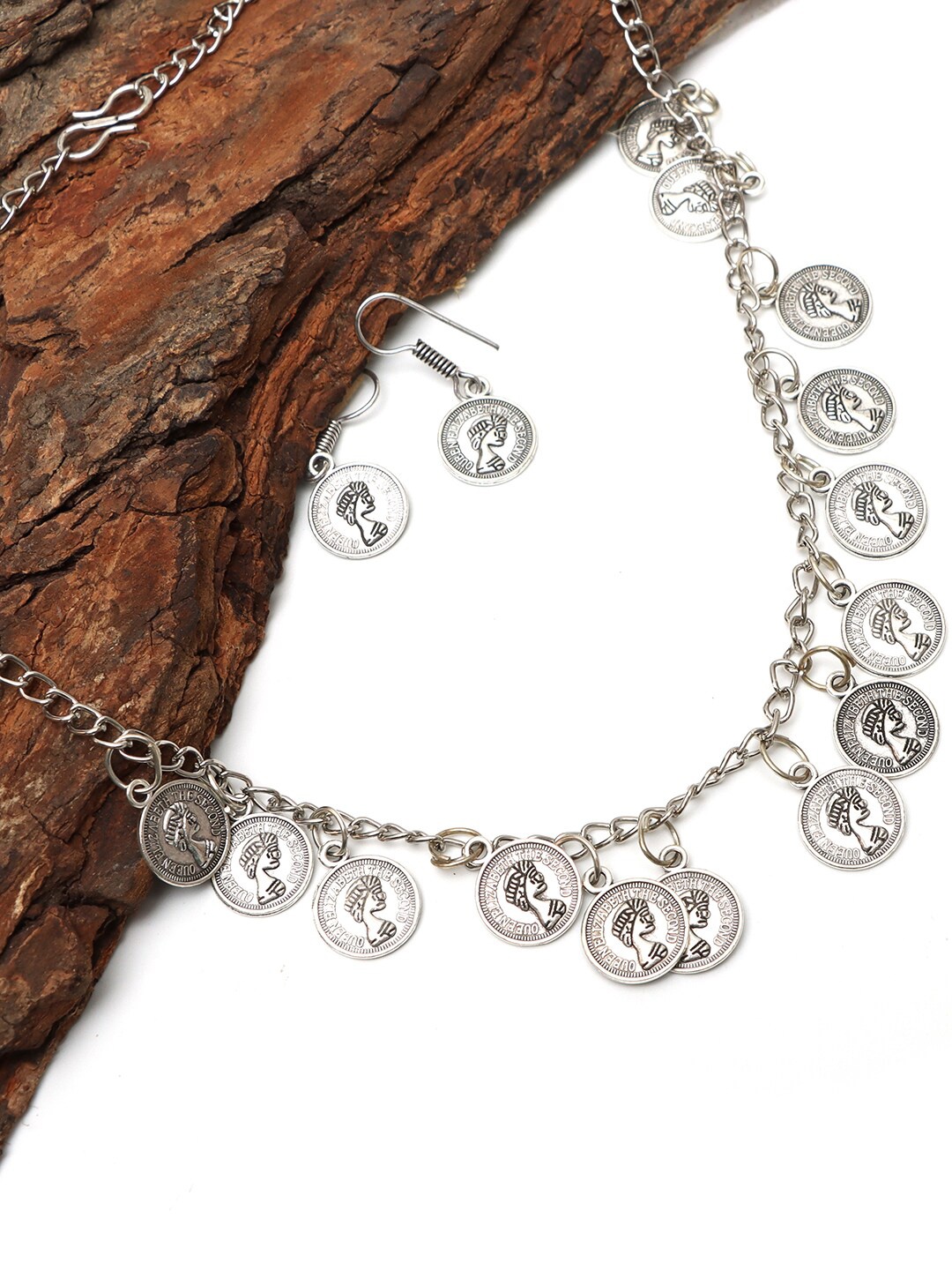 

Ozanoo Brass Silver-Plated Oxidised Necklace & Earrings Set