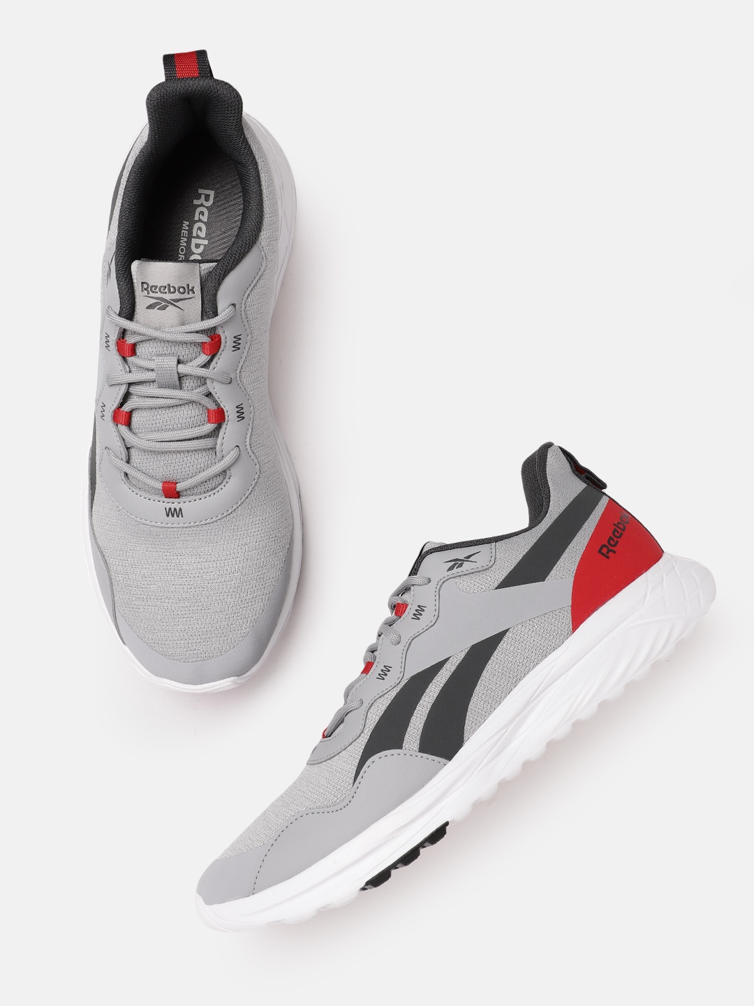 

Reebok Men Woven Design Beat Run Shoes, Grey