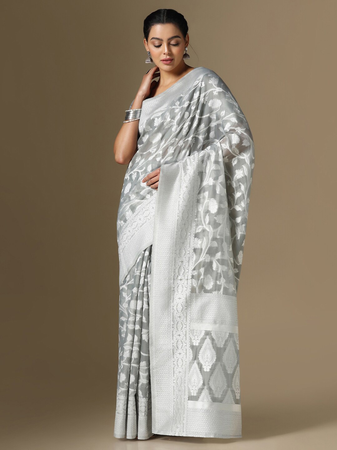 

Satrani Floral Woven Design Zari Banarasi Saree, Grey