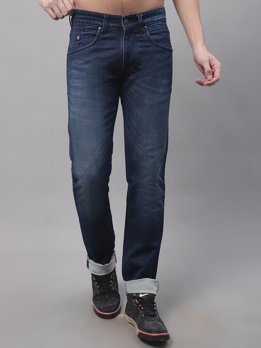 

Cantabil Men Light Fade Mid Rise Stretchable Cotton Jeans, Blue