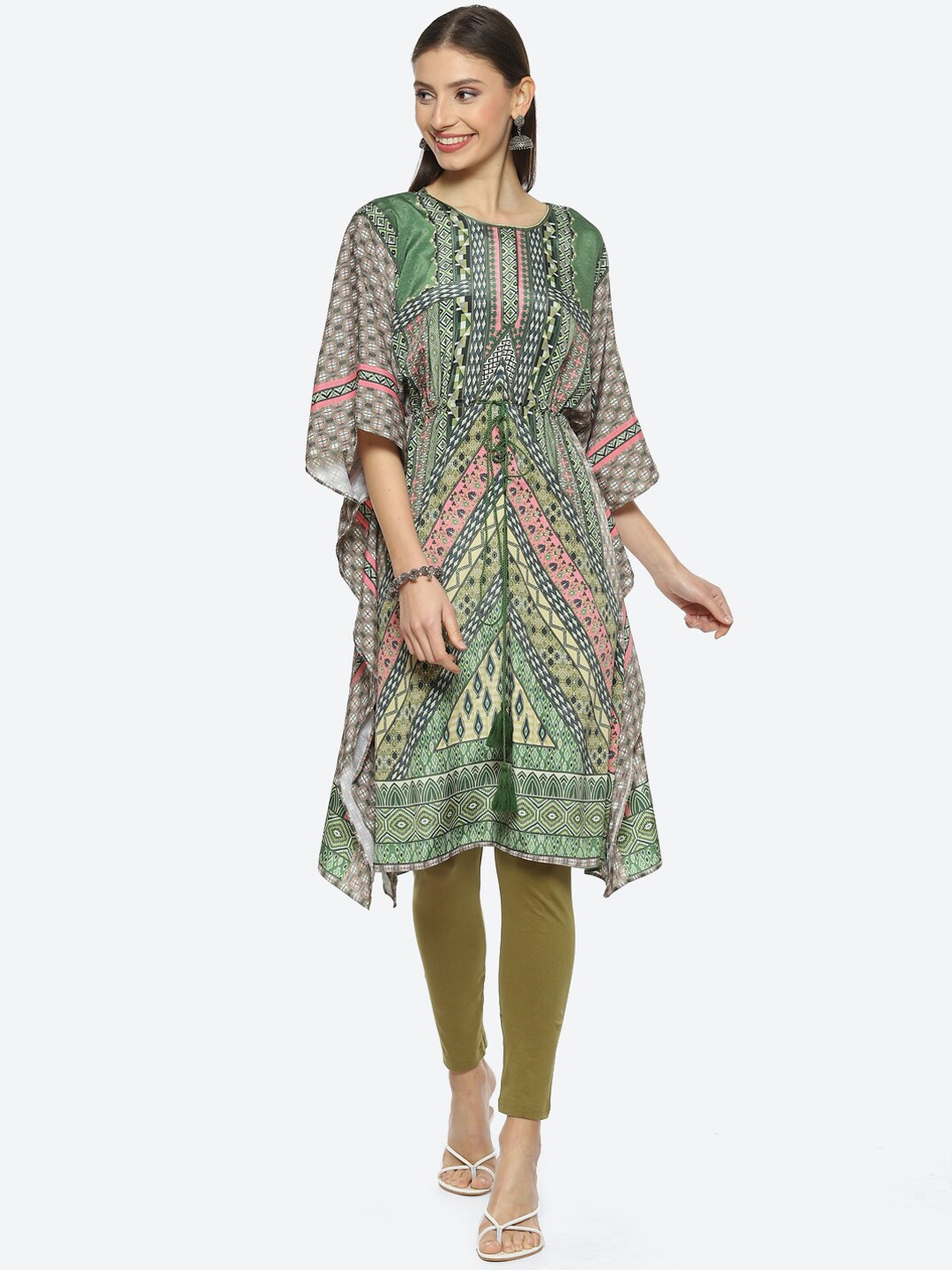 

Biba Extented Sleeves Printed Kurta Set, Green