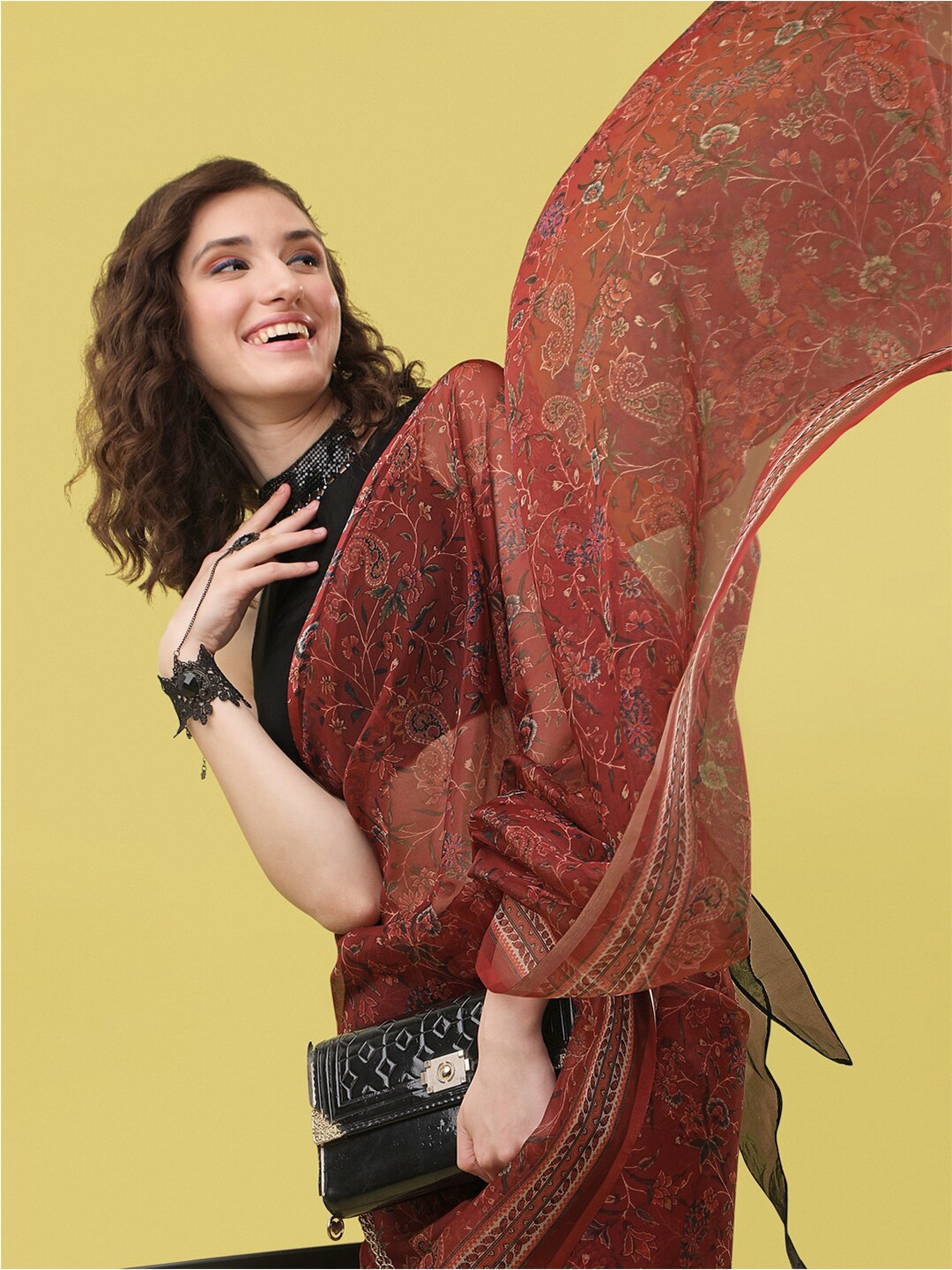 

Sangria Floral Printed Organza Saree, Maroon