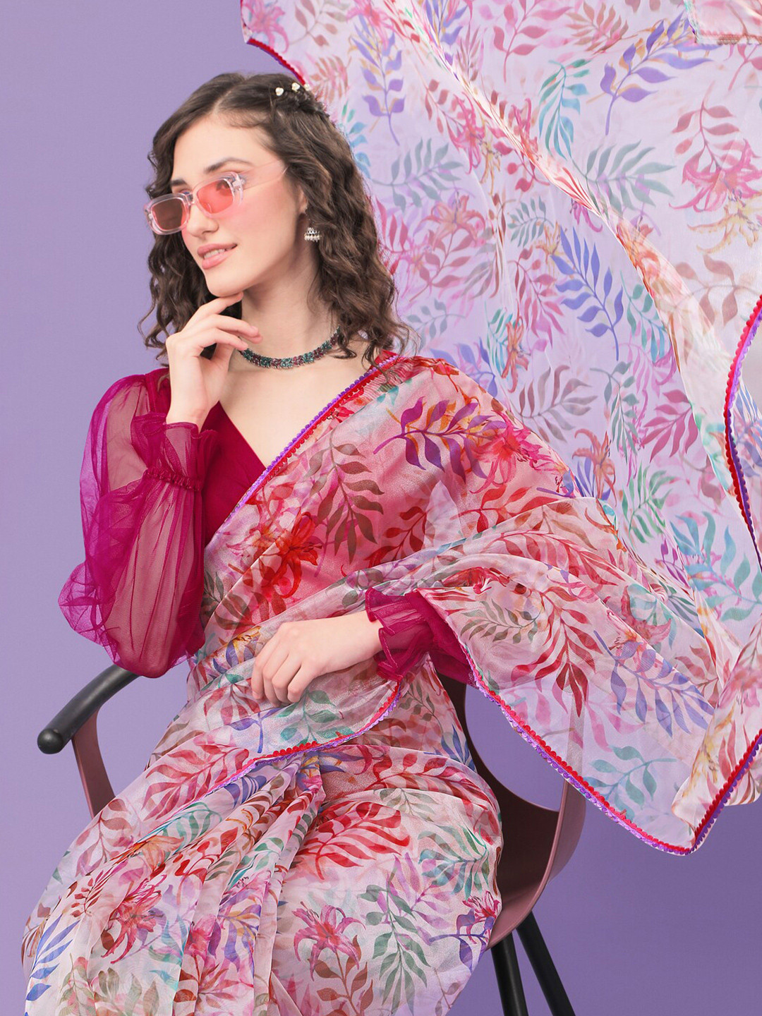 

Sangria Floral Printed Organza Saree, Cream