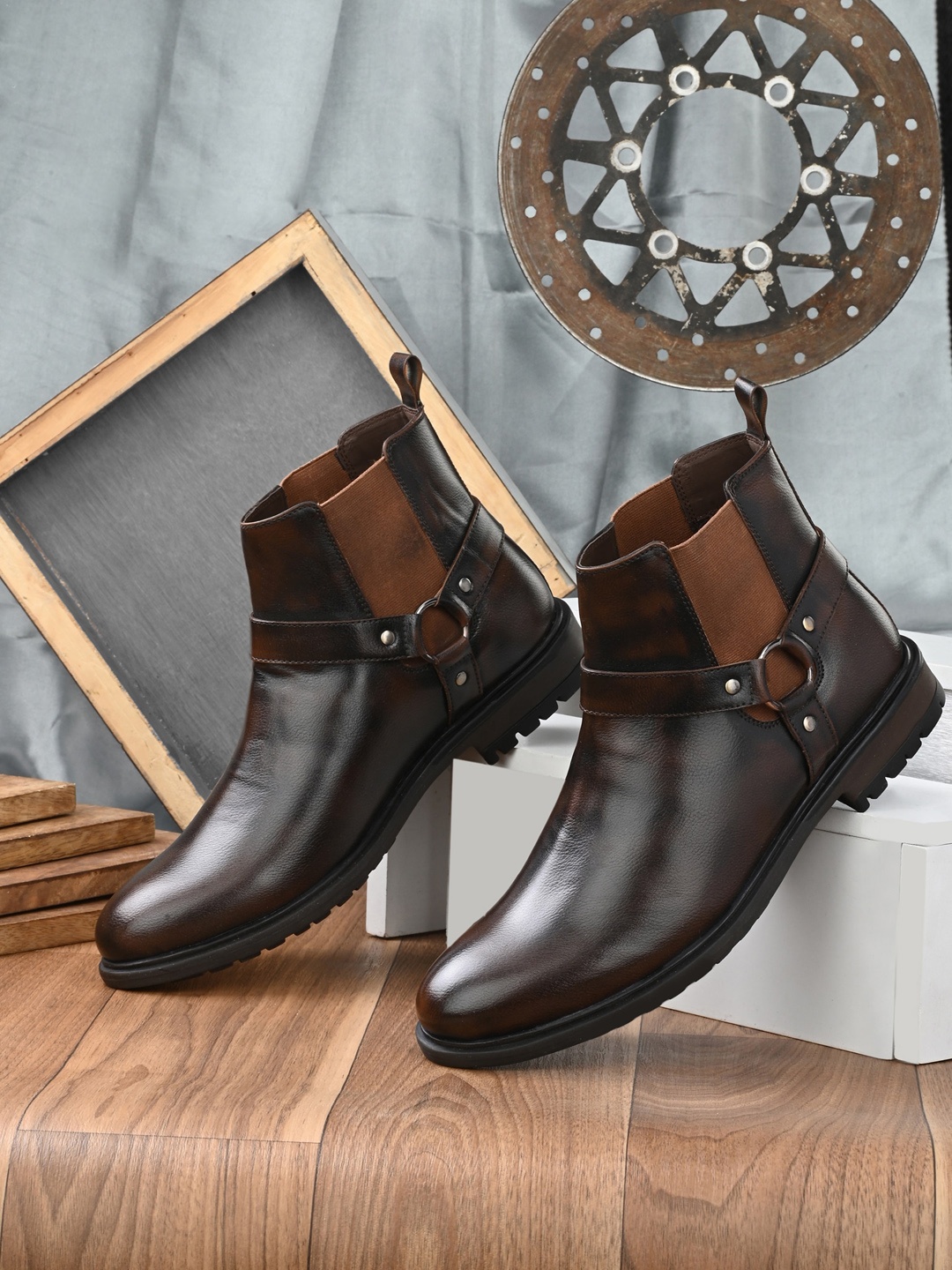 

San Frissco Men Textured Slip-On Chelsea Boots, Tan