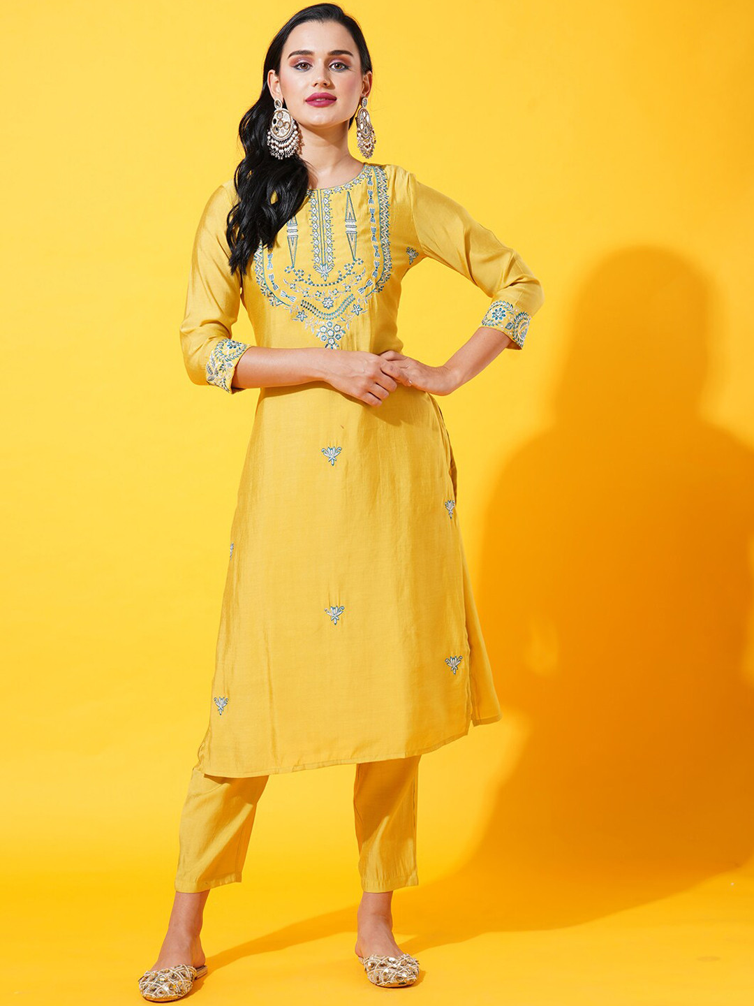 

HEEPOSH Ethnic Motifs Embroidered Chanderi Silk Kurta With Trousers & Dupatta, Yellow