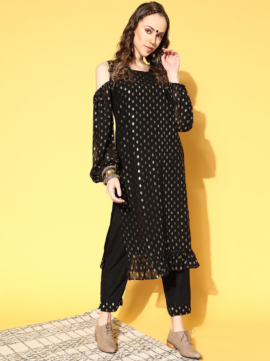 

Ahalyaa Women Ethnic Motifs Printed Georgette Anarkali Kurta, Black