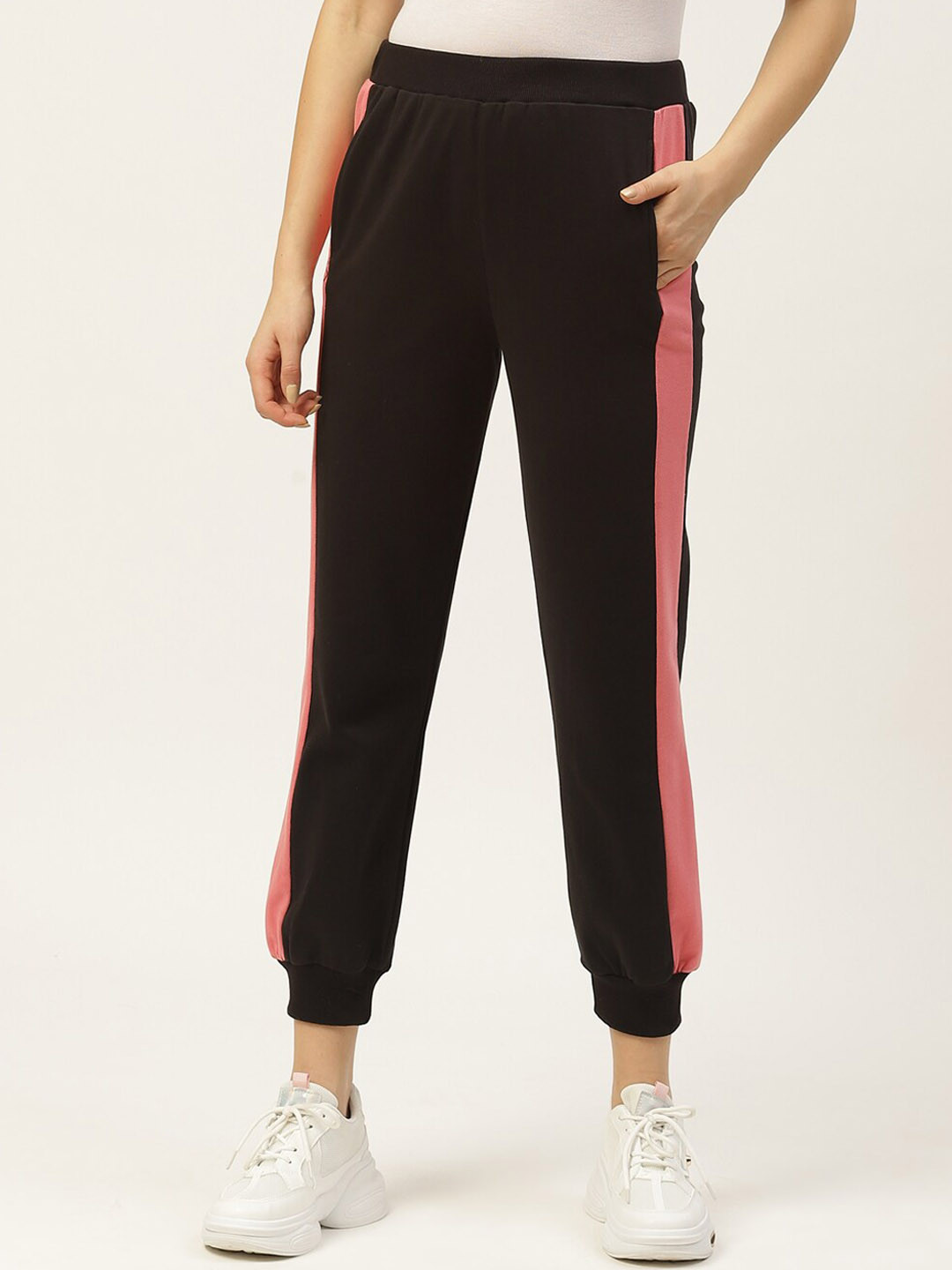 

Laabha Women Regular Fit Joggers, Black