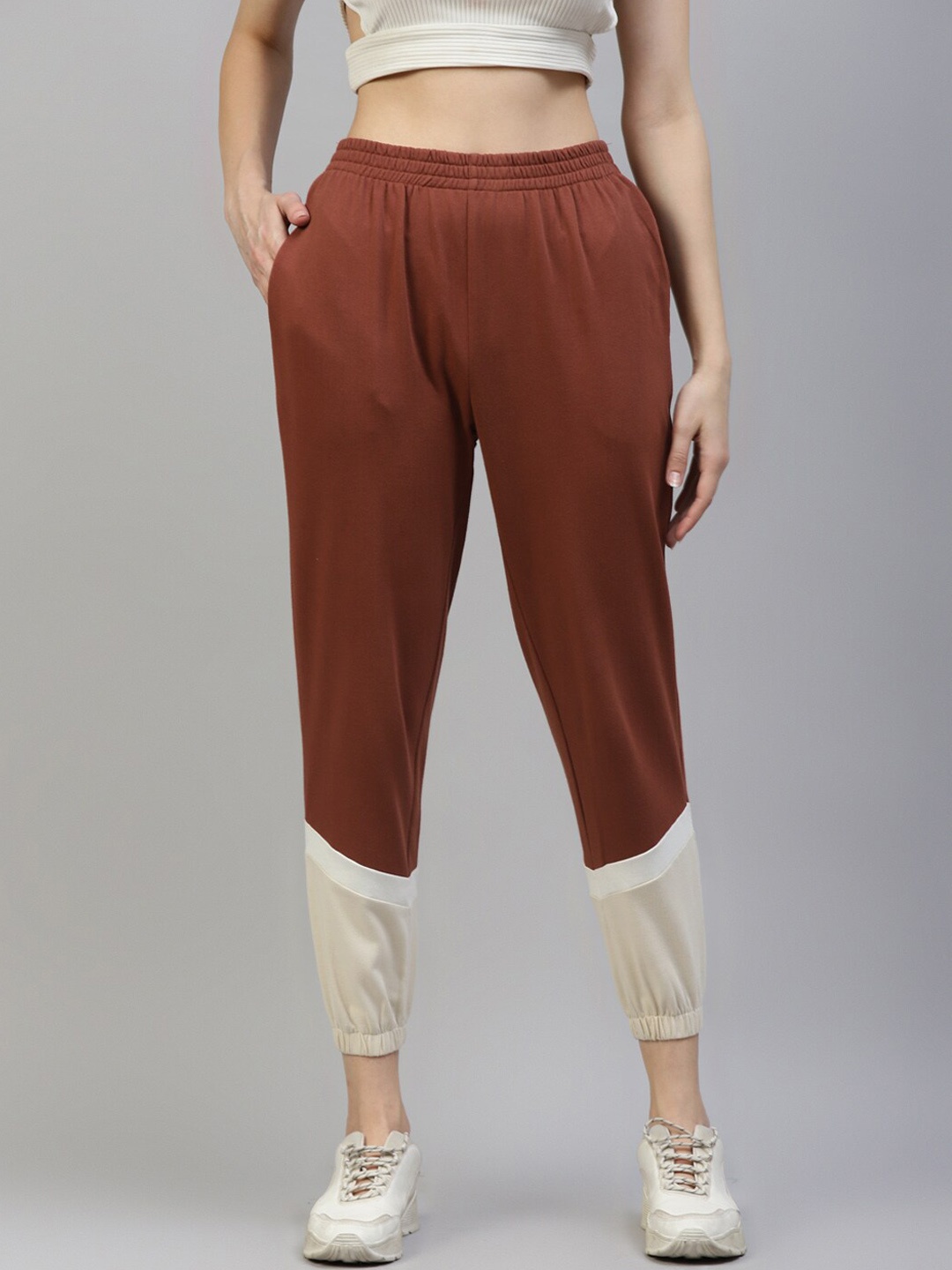 

Laabha Women Colourblocked Anti-Odour Regular Fit Joggers, Brown