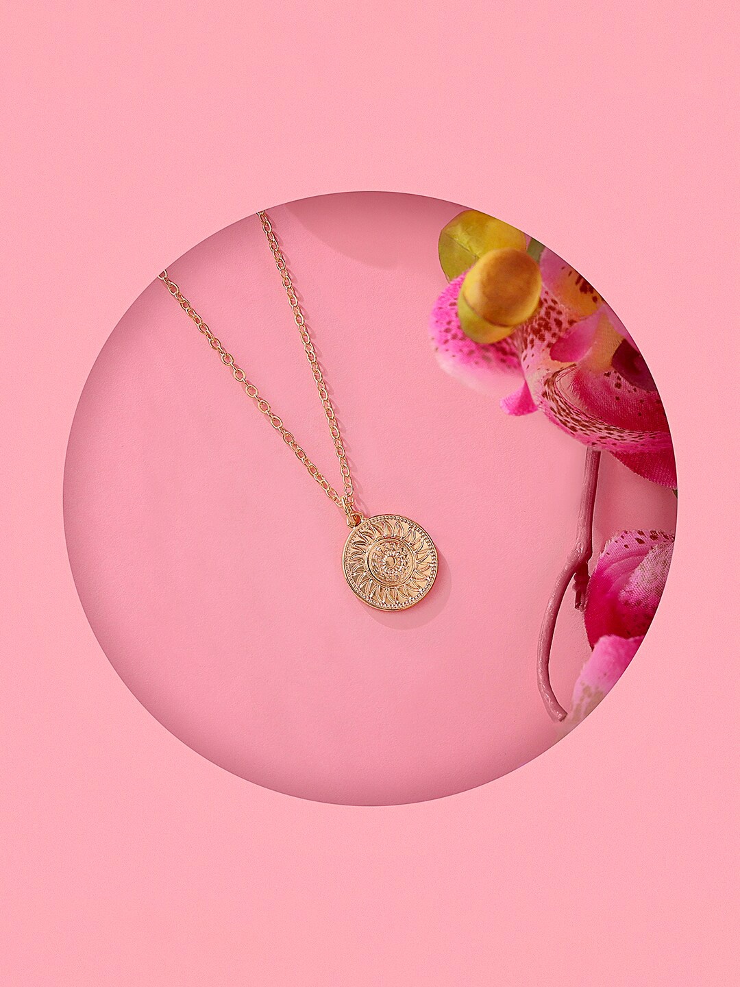 

Accessorize London Women Gold-Toned Filigree Coin Pendant Necklace
