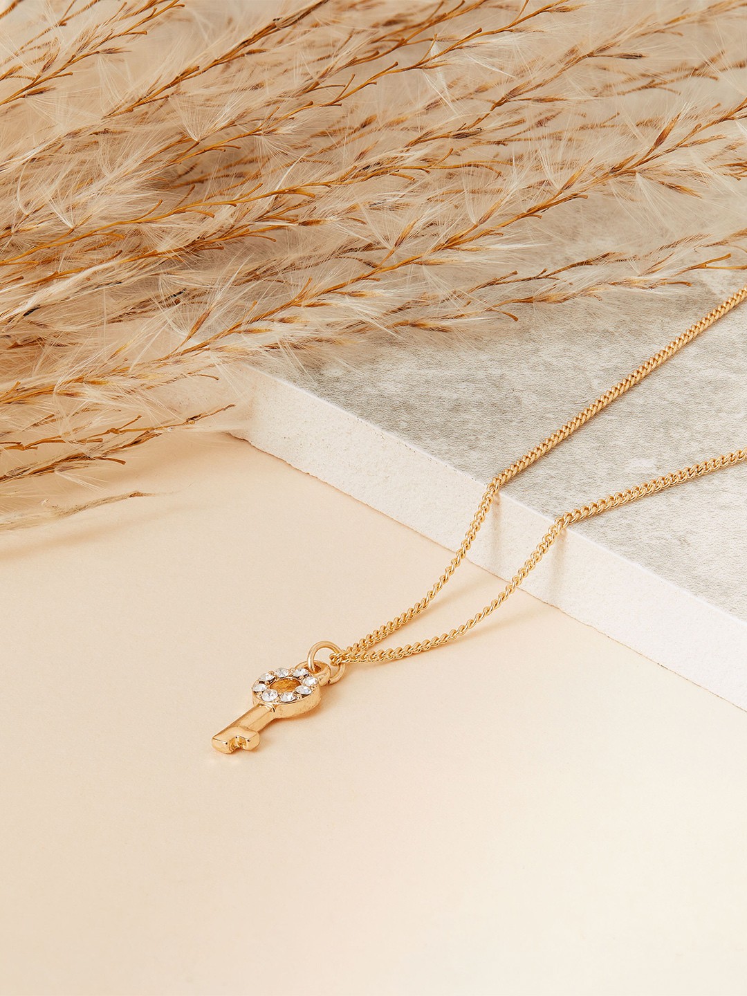 

Accessorize Women Gold-Toned Crystals Key Pendant Necklace, White