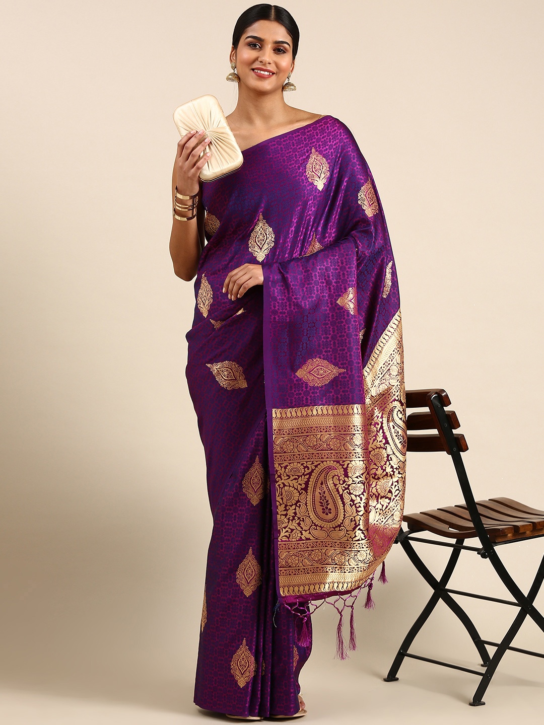 

SHARAA ETHNICA Woven Design Ethnic Motifs Zari Pure Silk Kanjeevaram Saree, Purple