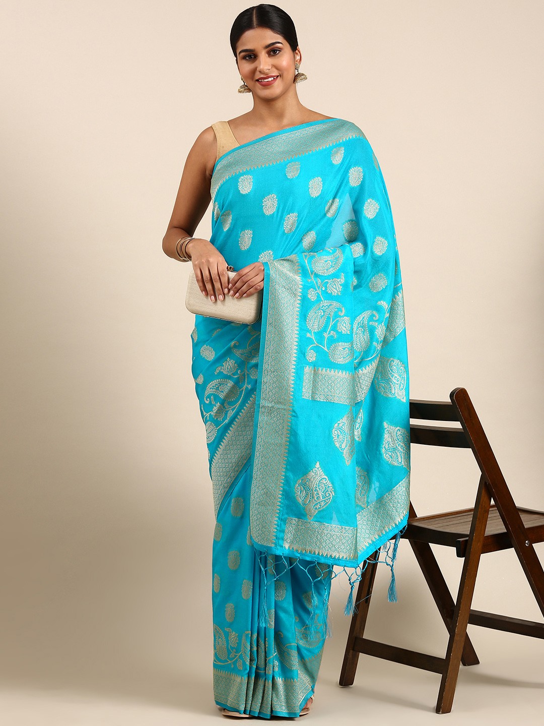 

SHARAA ETHNICA Woven Design Ethnic Motifs Zari Pure Silk Kanjeevaram Saree, Turquoise blue