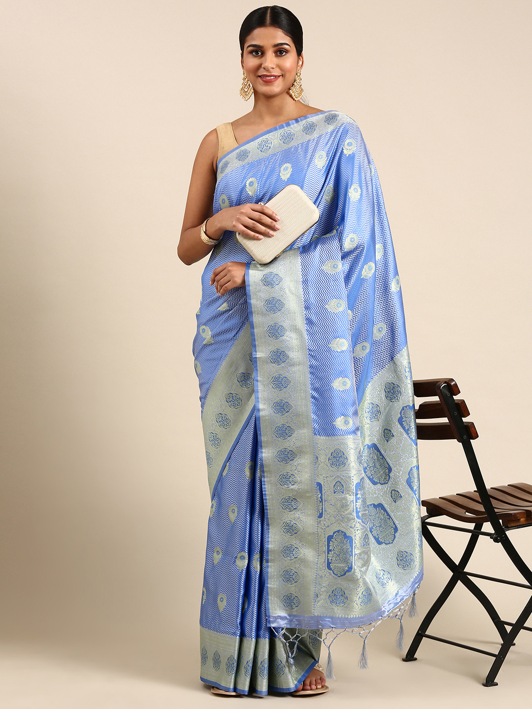 

SHARAA ETHNICA Zari Pure Silk Kanjeevaram Saree, Blue
